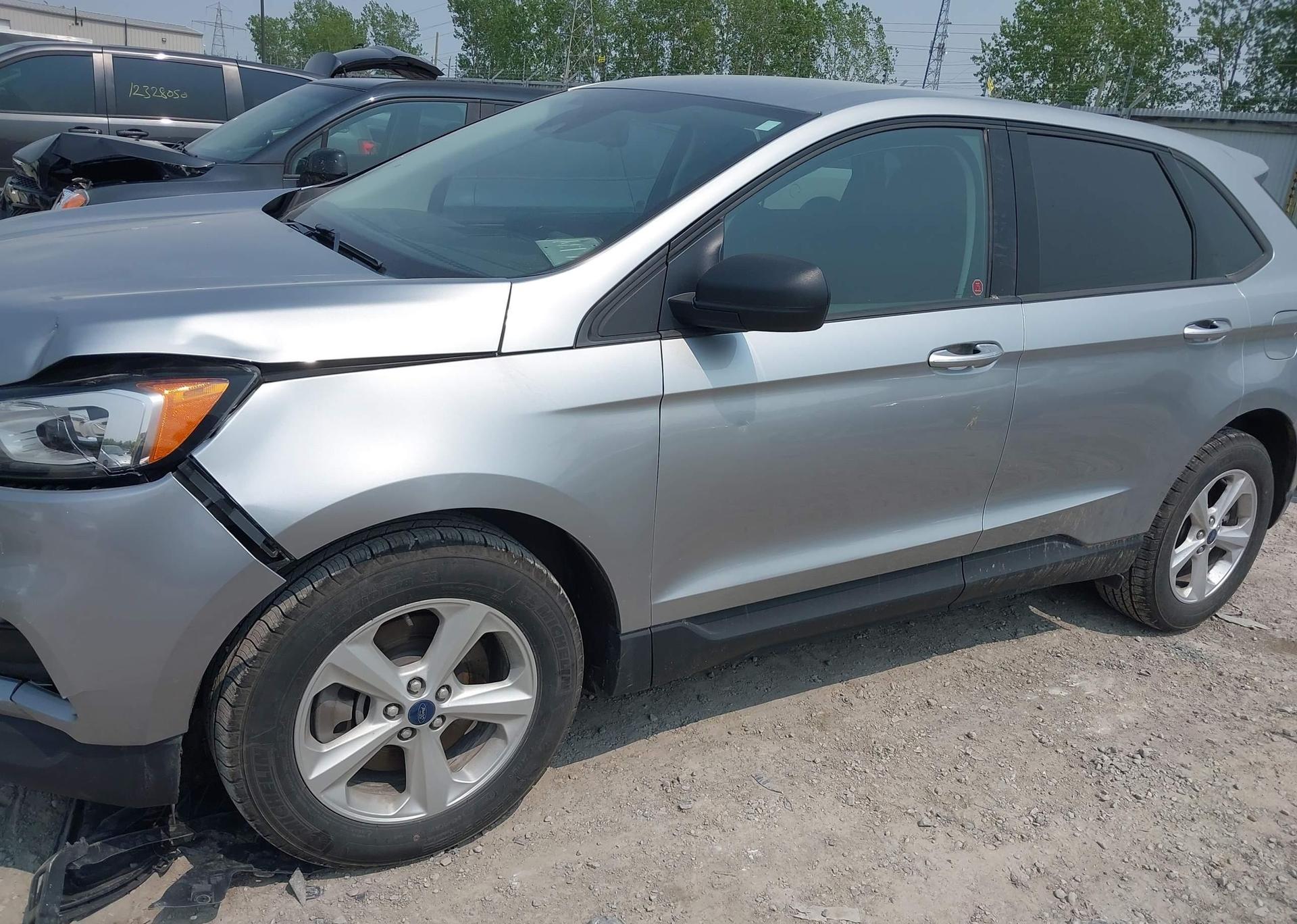 2022 FORD EDGE SE