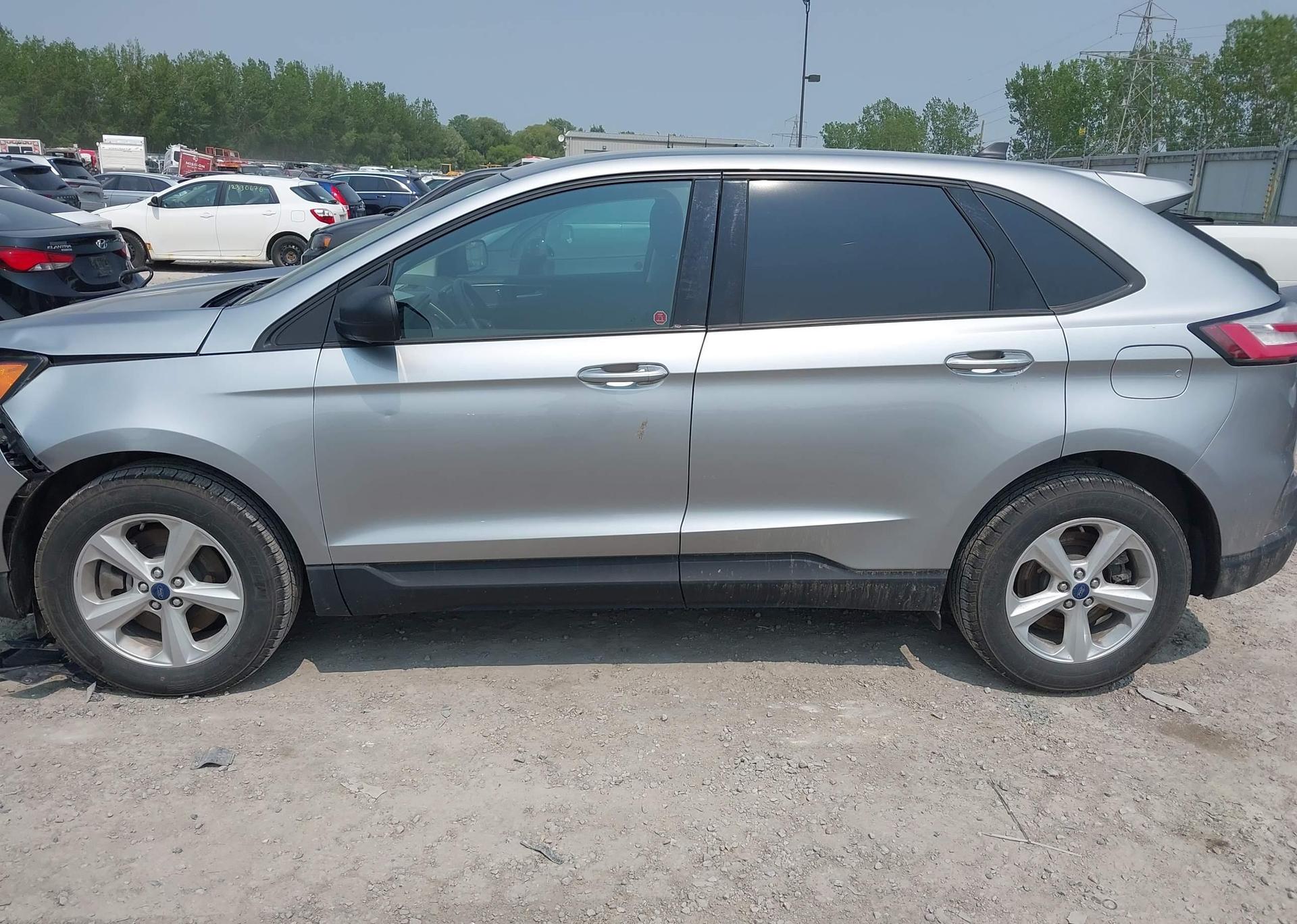 2022 FORD EDGE SE