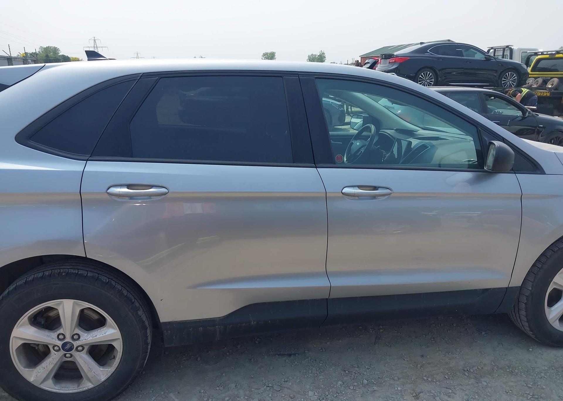 2022 FORD EDGE SE