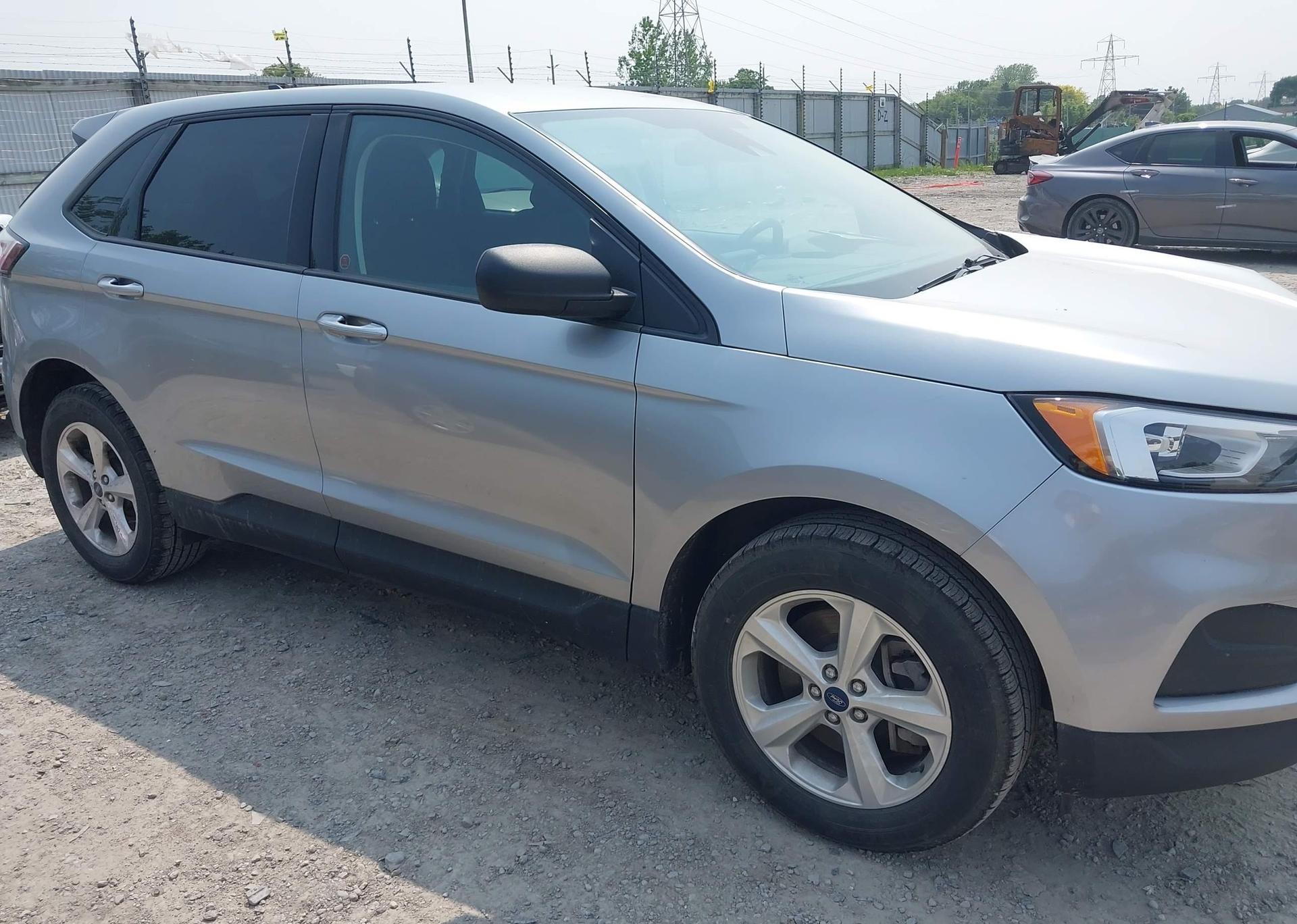2022 FORD EDGE SE