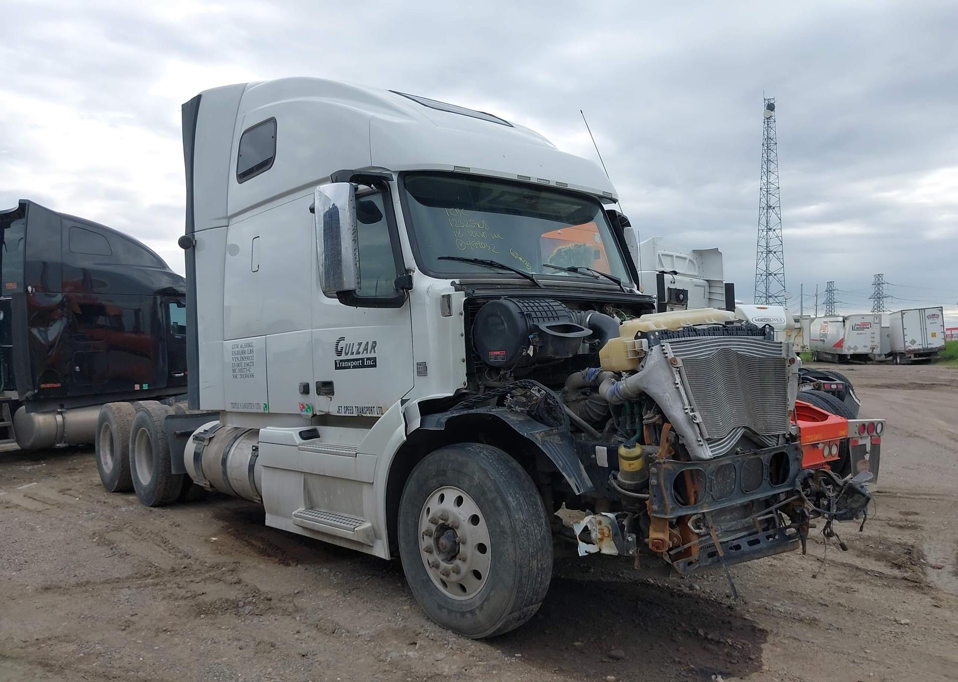 2018 VOLVO VNL