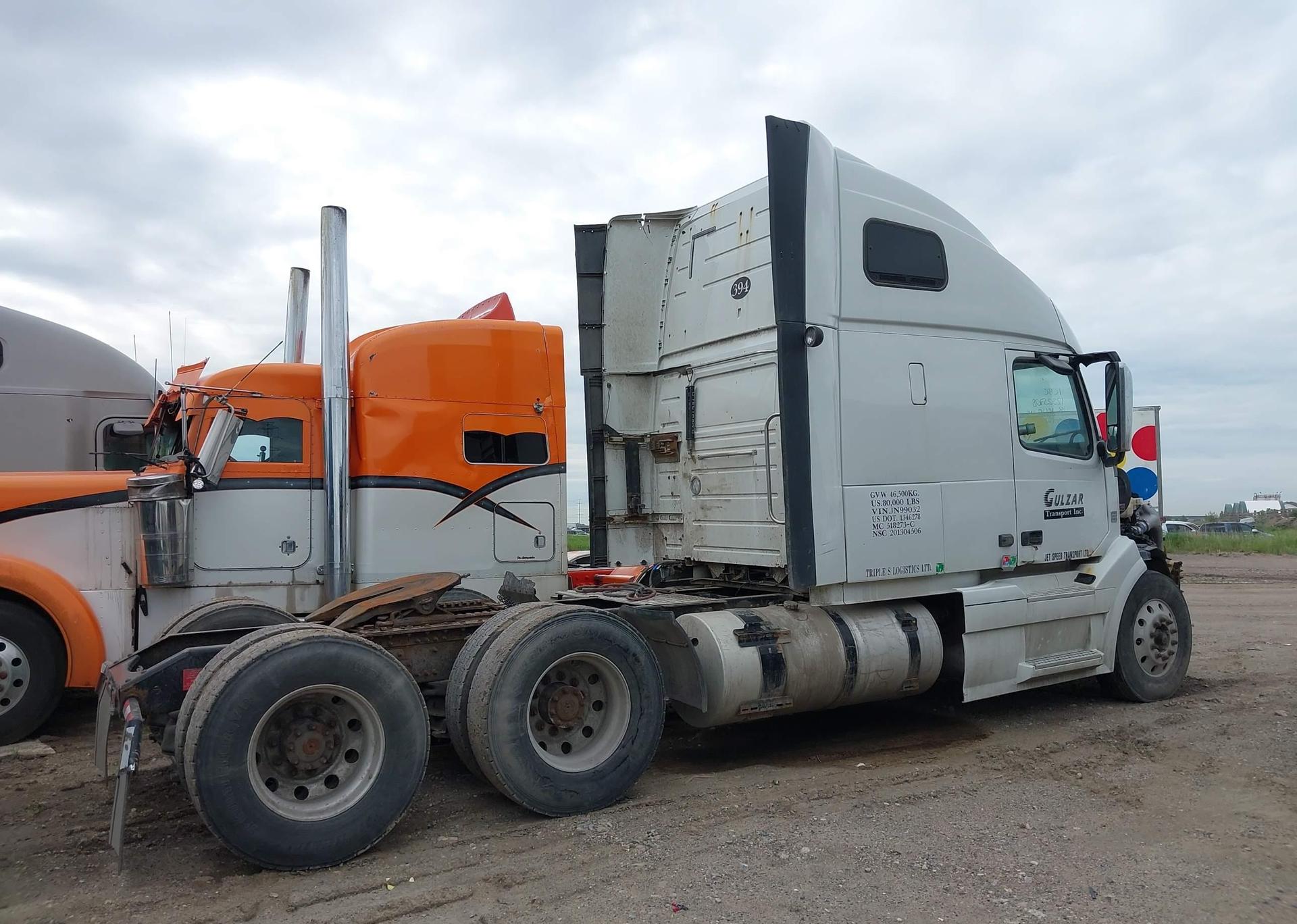 2018 VOLVO VNL