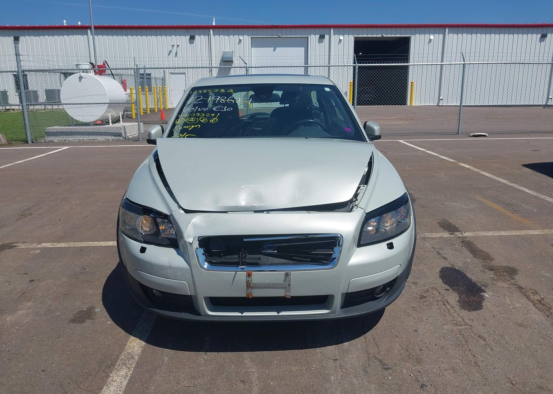 2010 VOLVO C30 2.4I