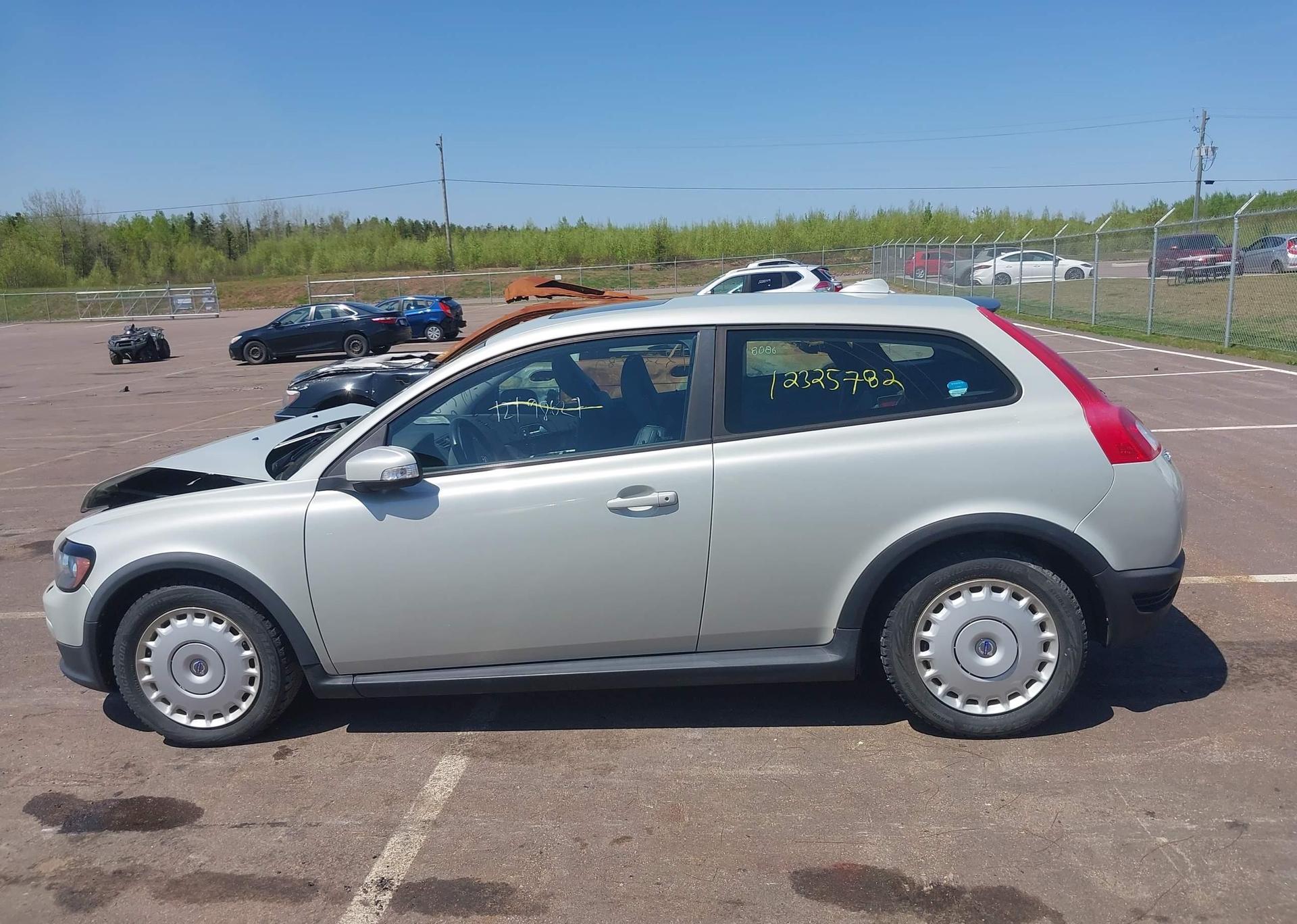 2010 VOLVO C30 2.4I