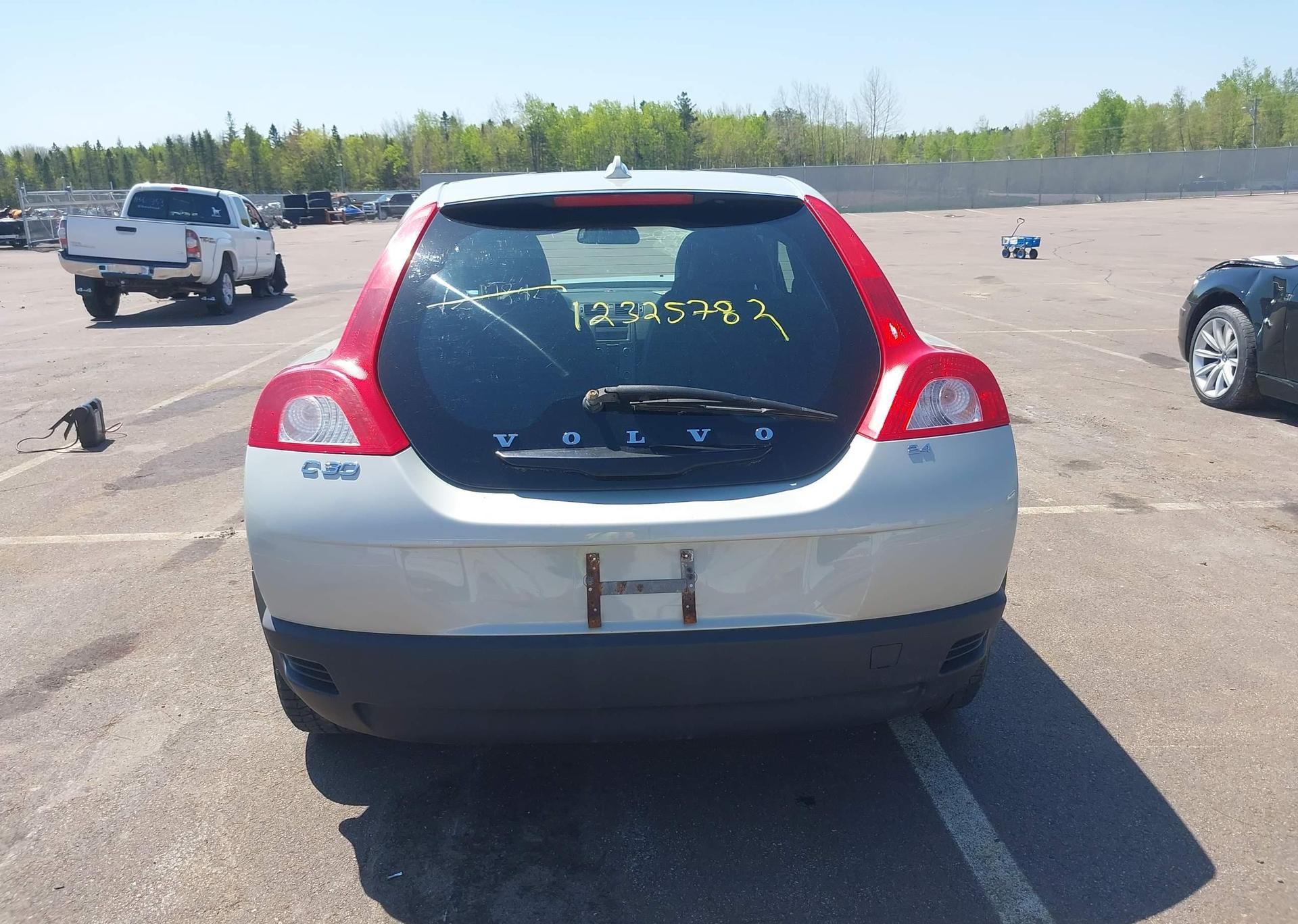 2010 VOLVO C30 2.4I