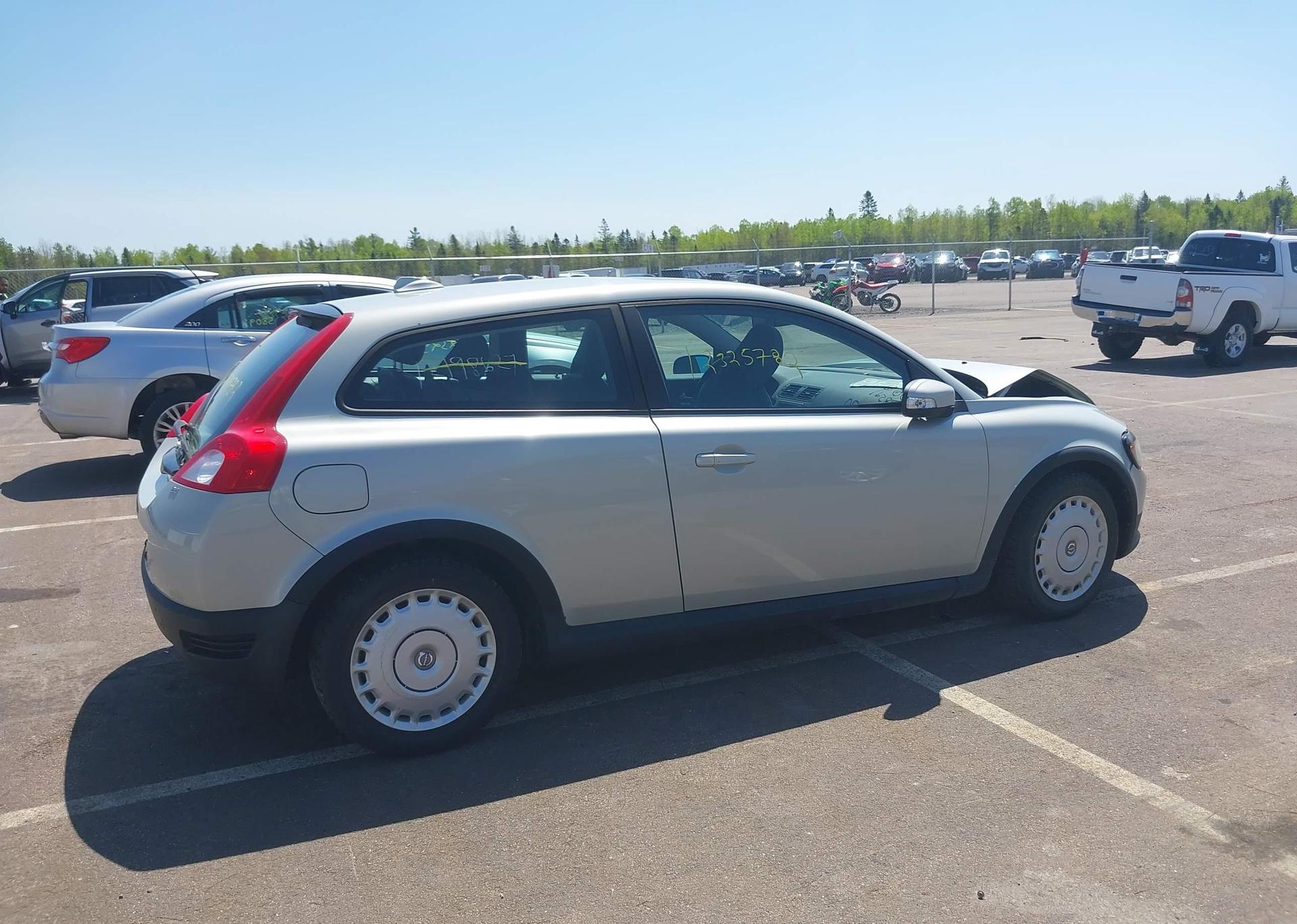 2010 VOLVO C30 2.4I