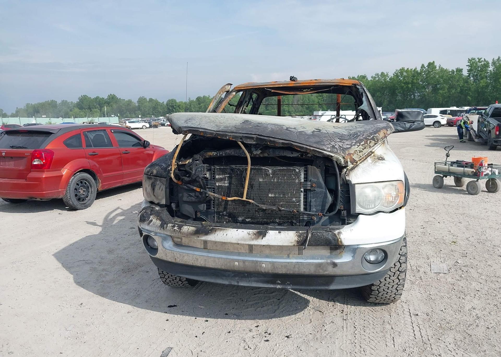 2005 DODGE RAM 3500 SLT