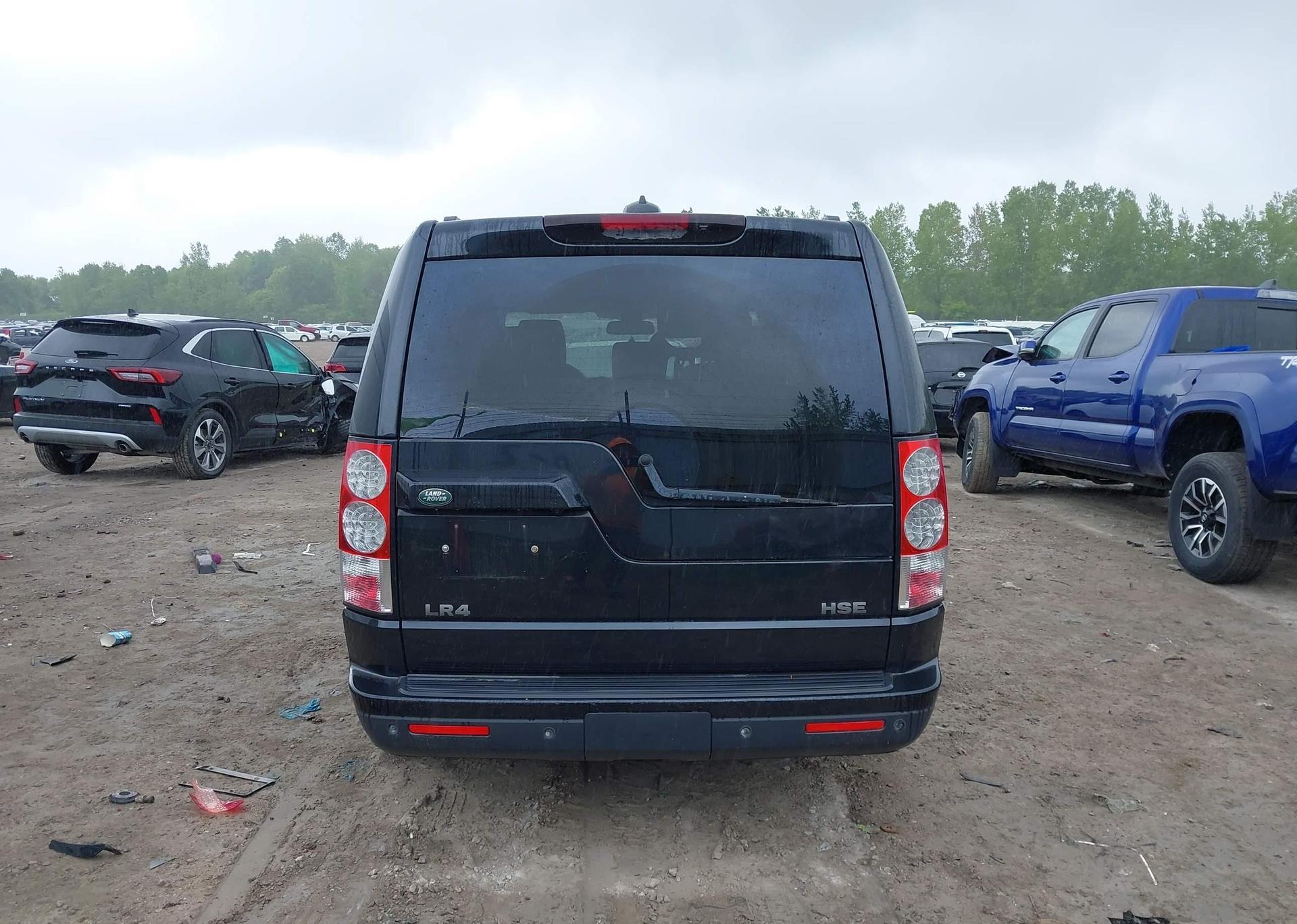 2011 LAND ROVER LR4
