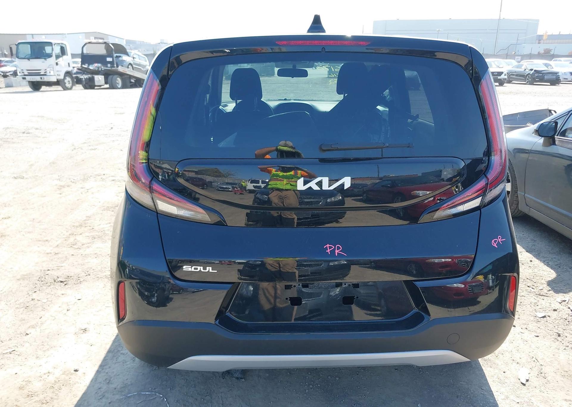 2024 KIA SOUL LX