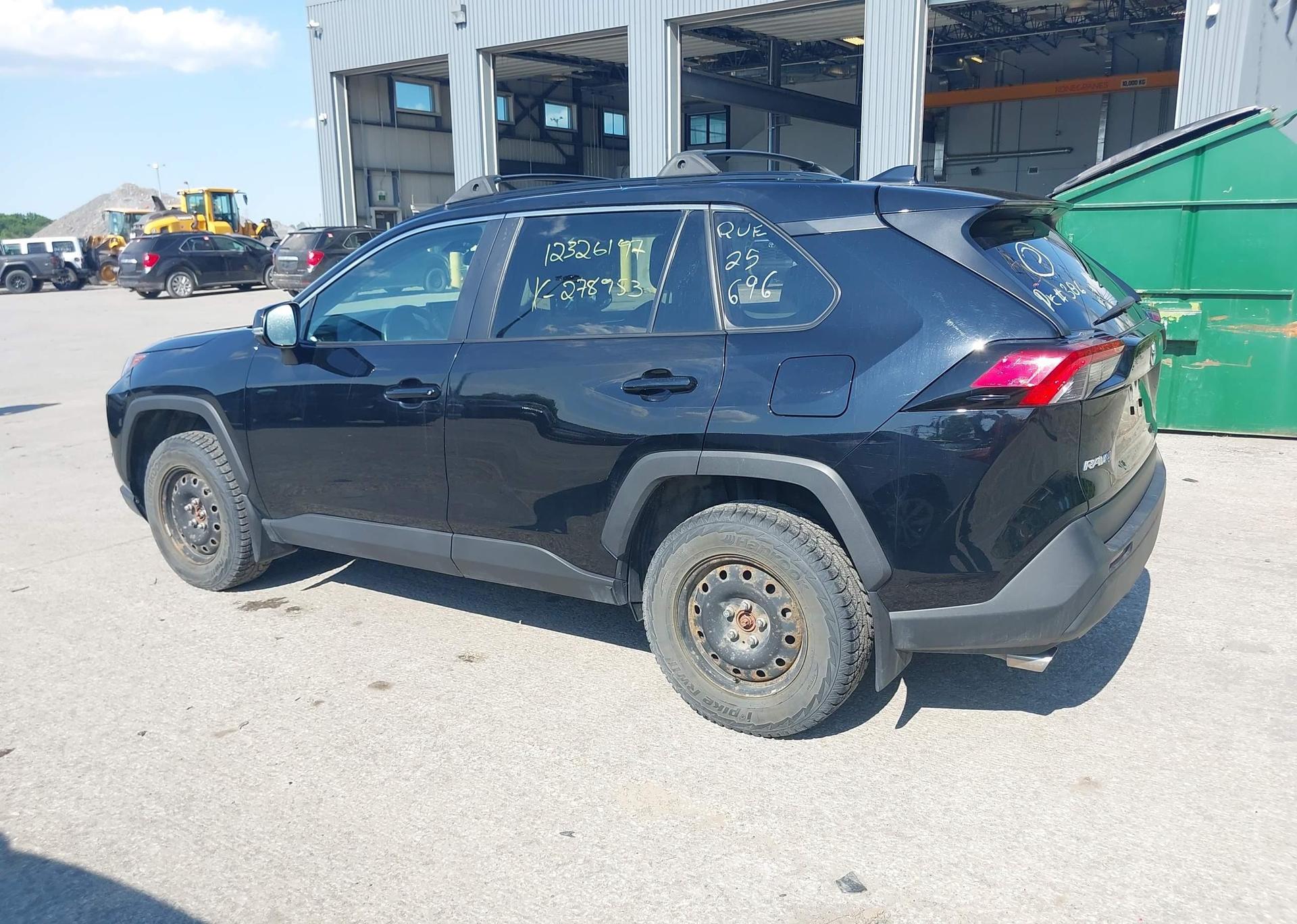 2022 TOYOTA RAV4