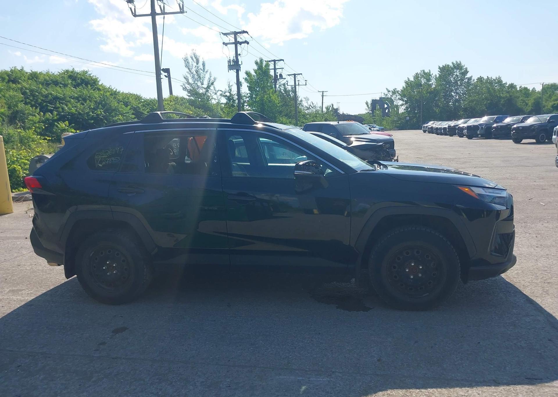 2022 TOYOTA RAV4