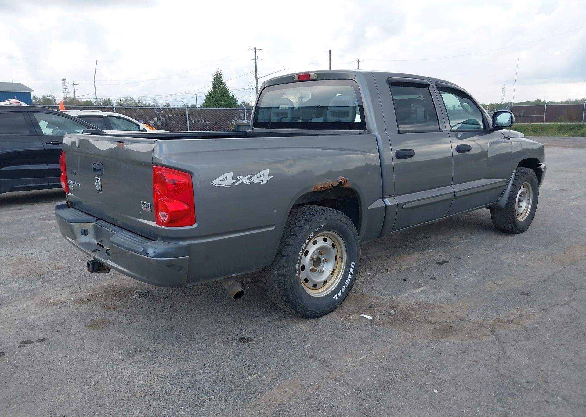2007 DODGE DAKOTA