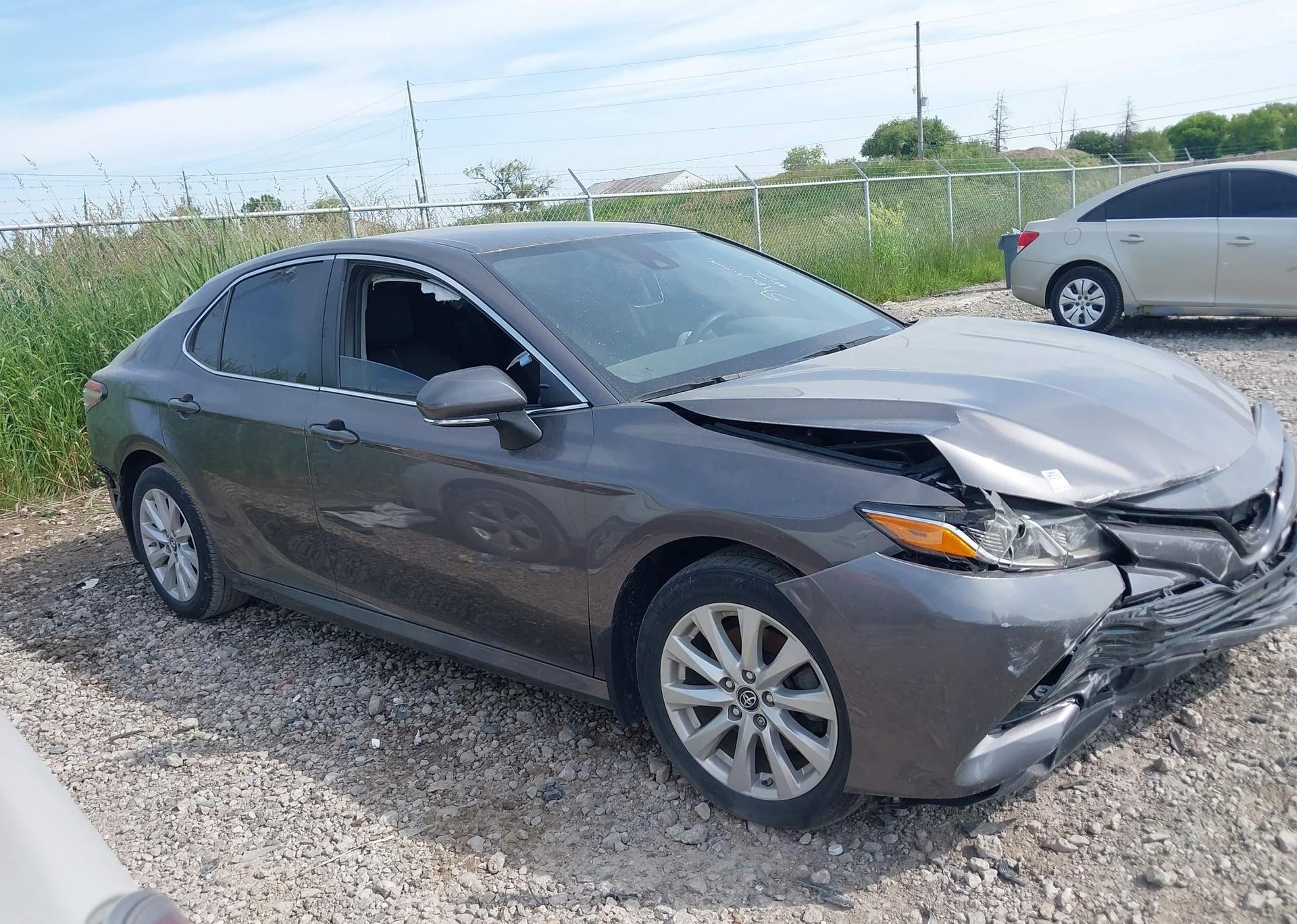 2019 TOYOTA CAMRY L