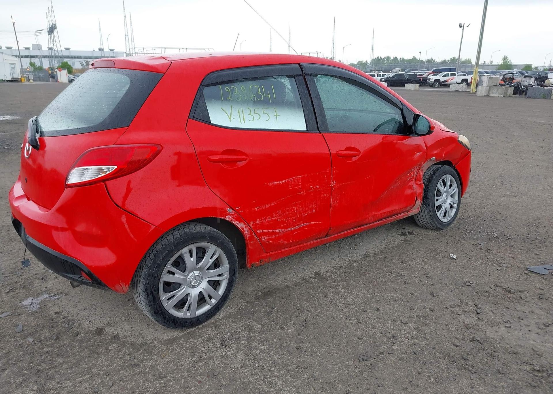 2011 MAZDA MAZDA2