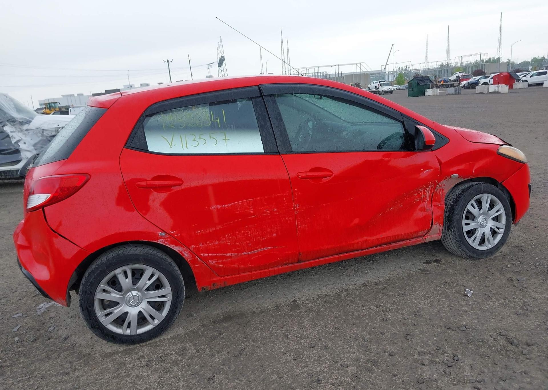 2011 MAZDA MAZDA2