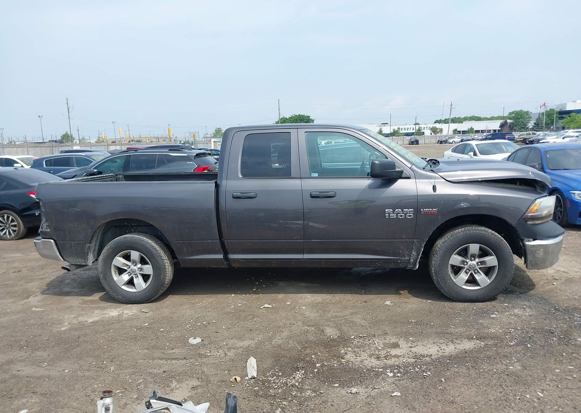 2015 RAM 1500 ST