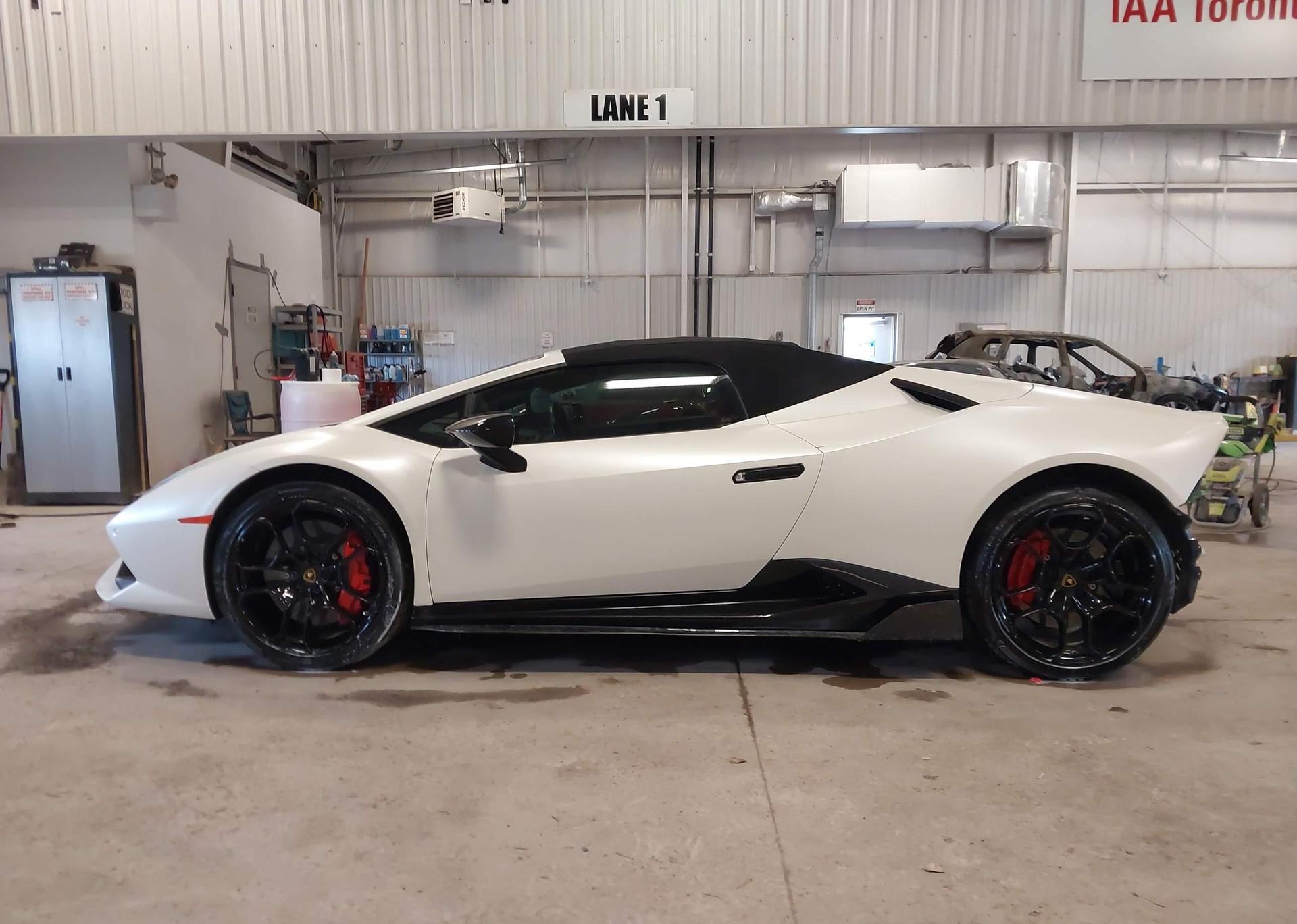 2017 Lamborghini HURACAN