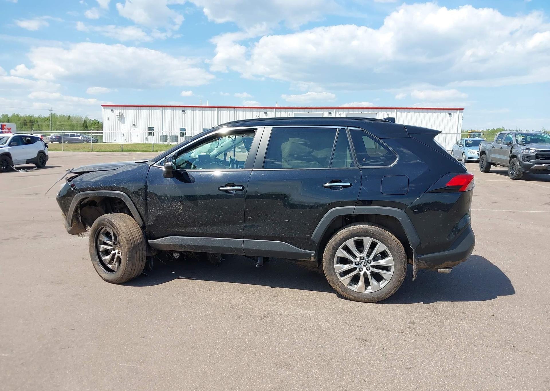2024 TOYOTA RAV4 LIMITED