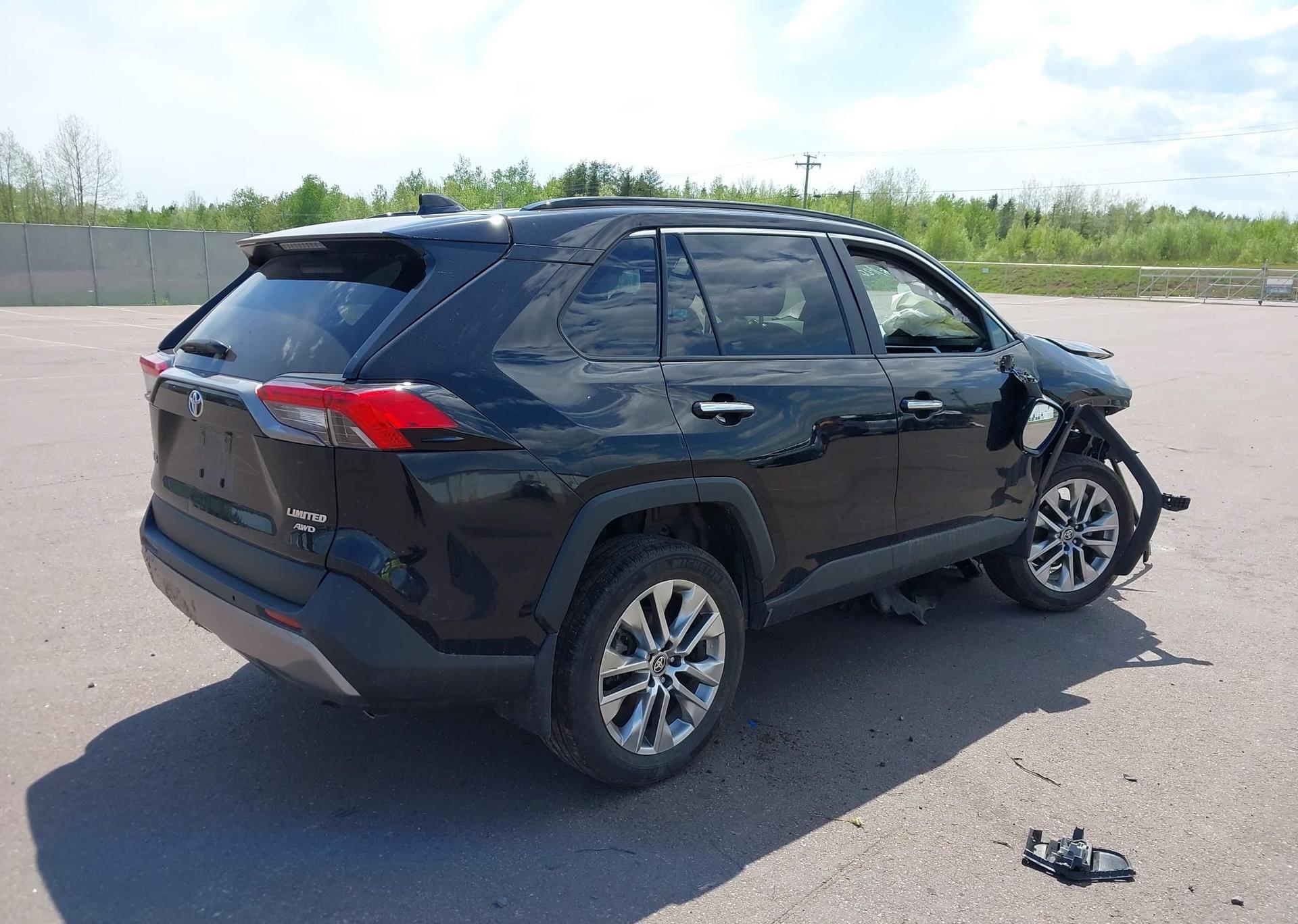 2024 TOYOTA RAV4 LIMITED