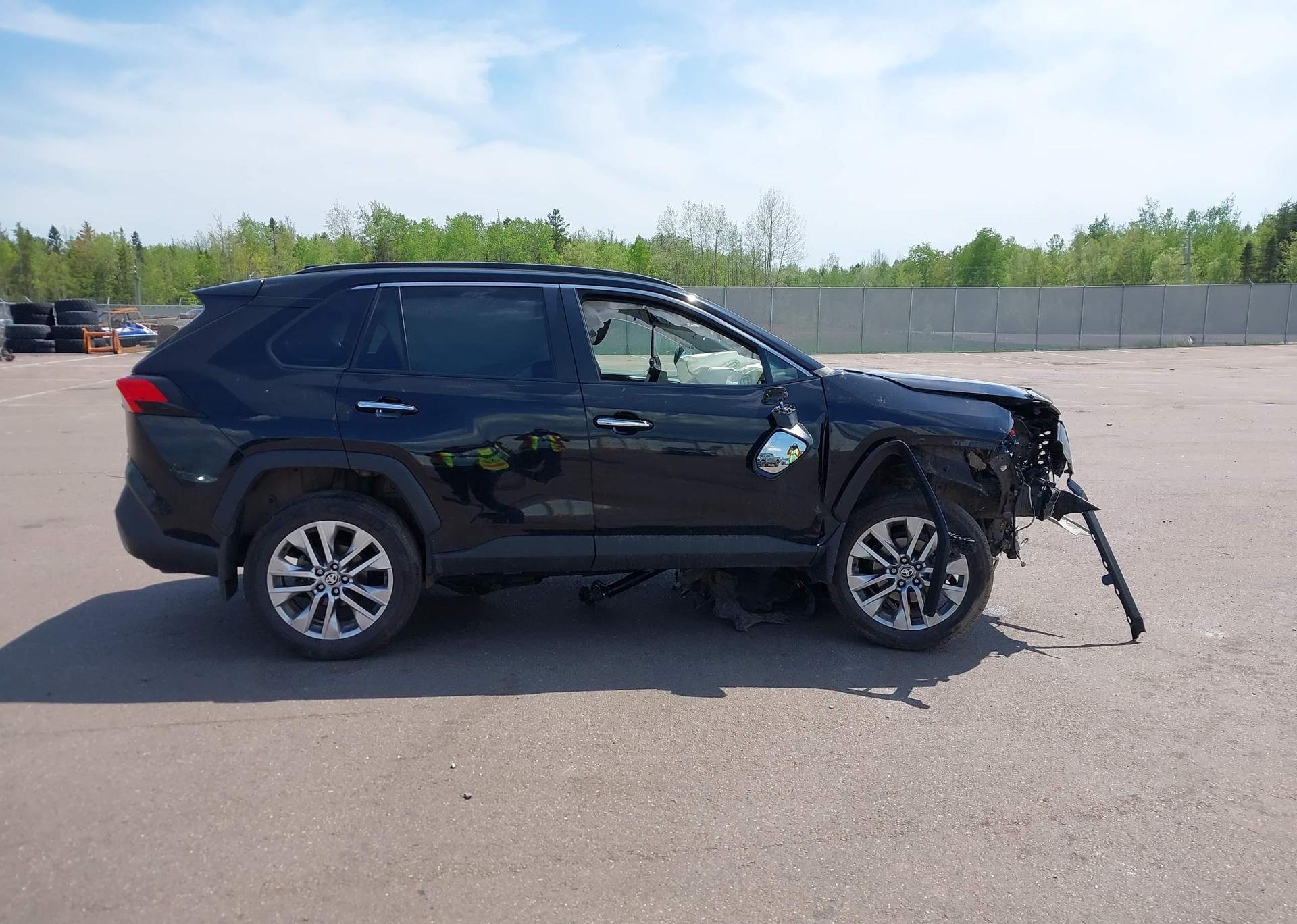2024 TOYOTA RAV4 LIMITED