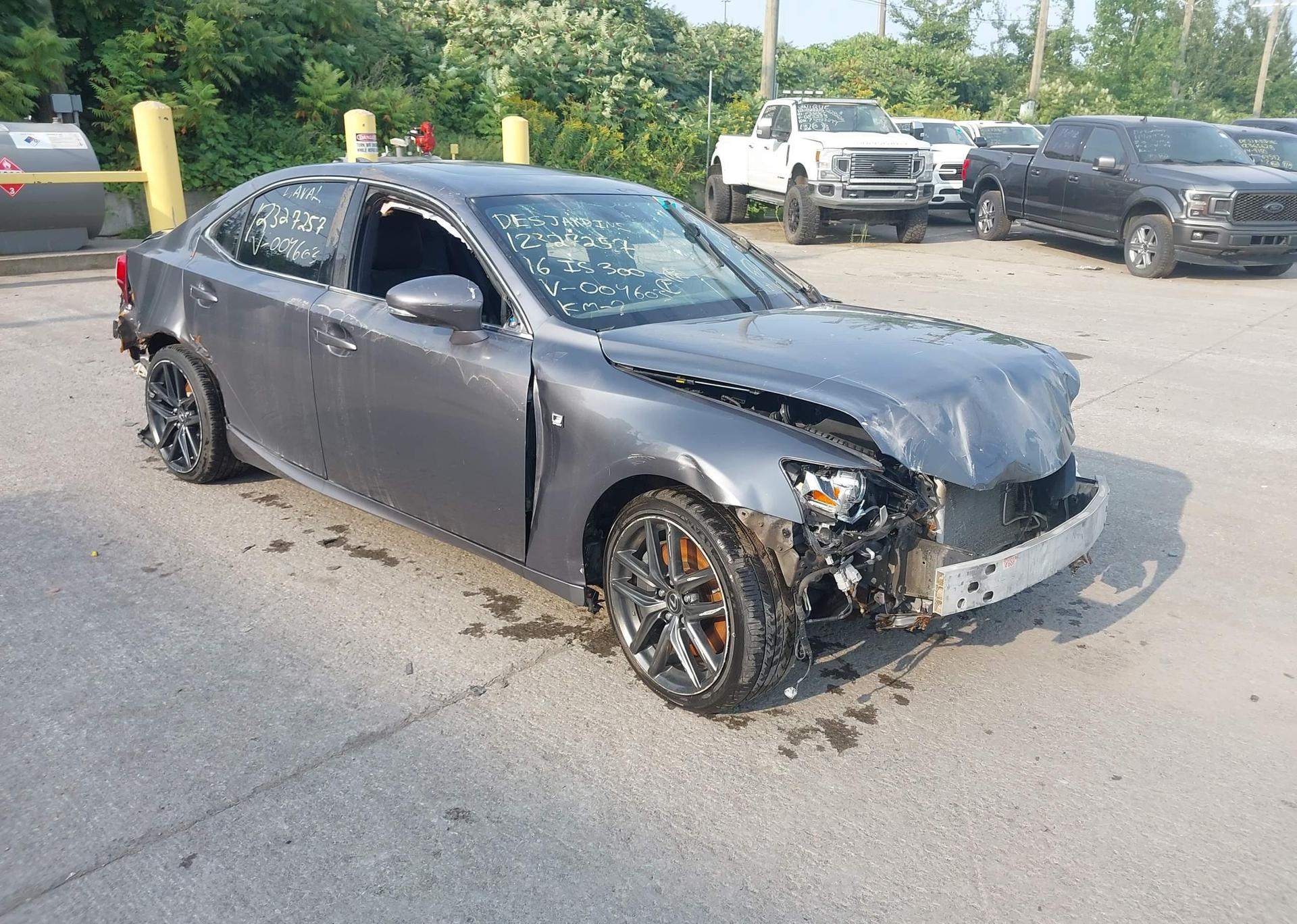 2016 LEXUS IS 300