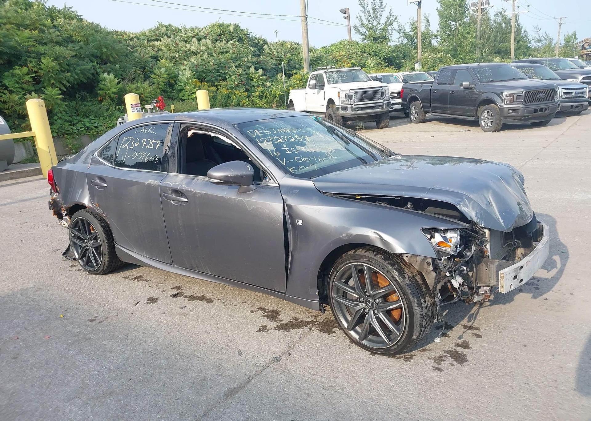 2016 LEXUS IS 300