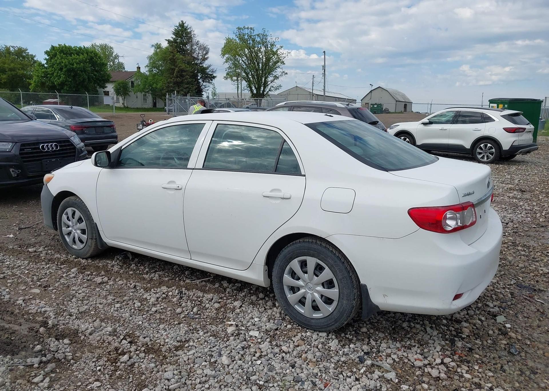 2013 TOYOTA COROLLA S