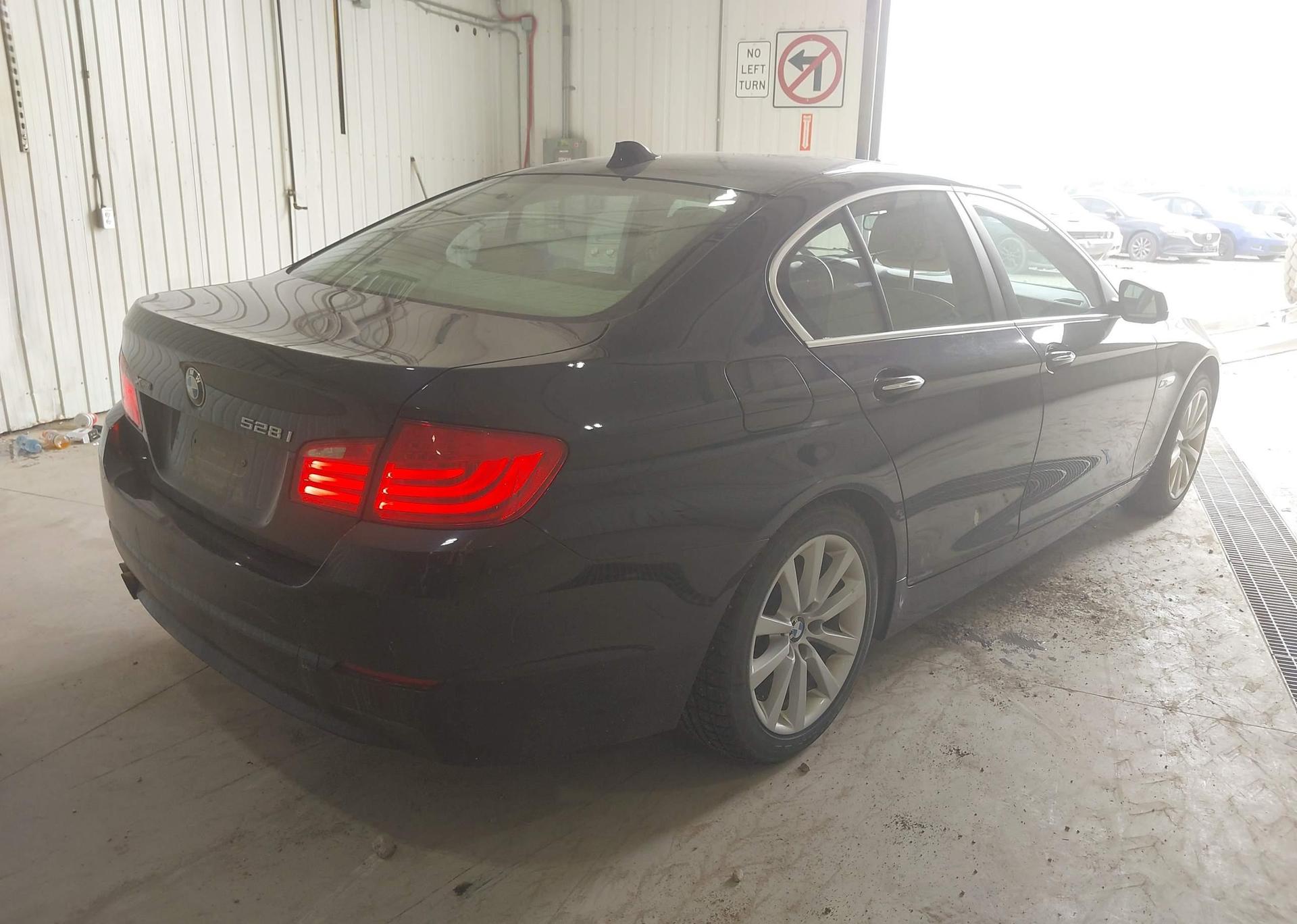 2013 BMW 528I XDRIVE
