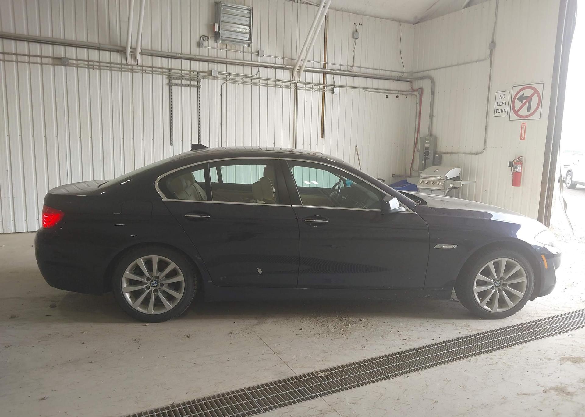 2013 BMW 528I XDRIVE