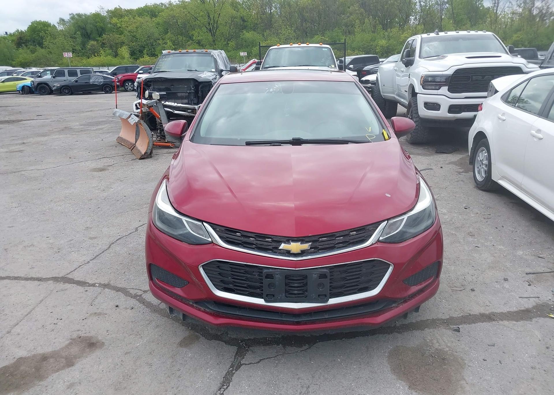 2017 CHEVROLET CRUZE LT