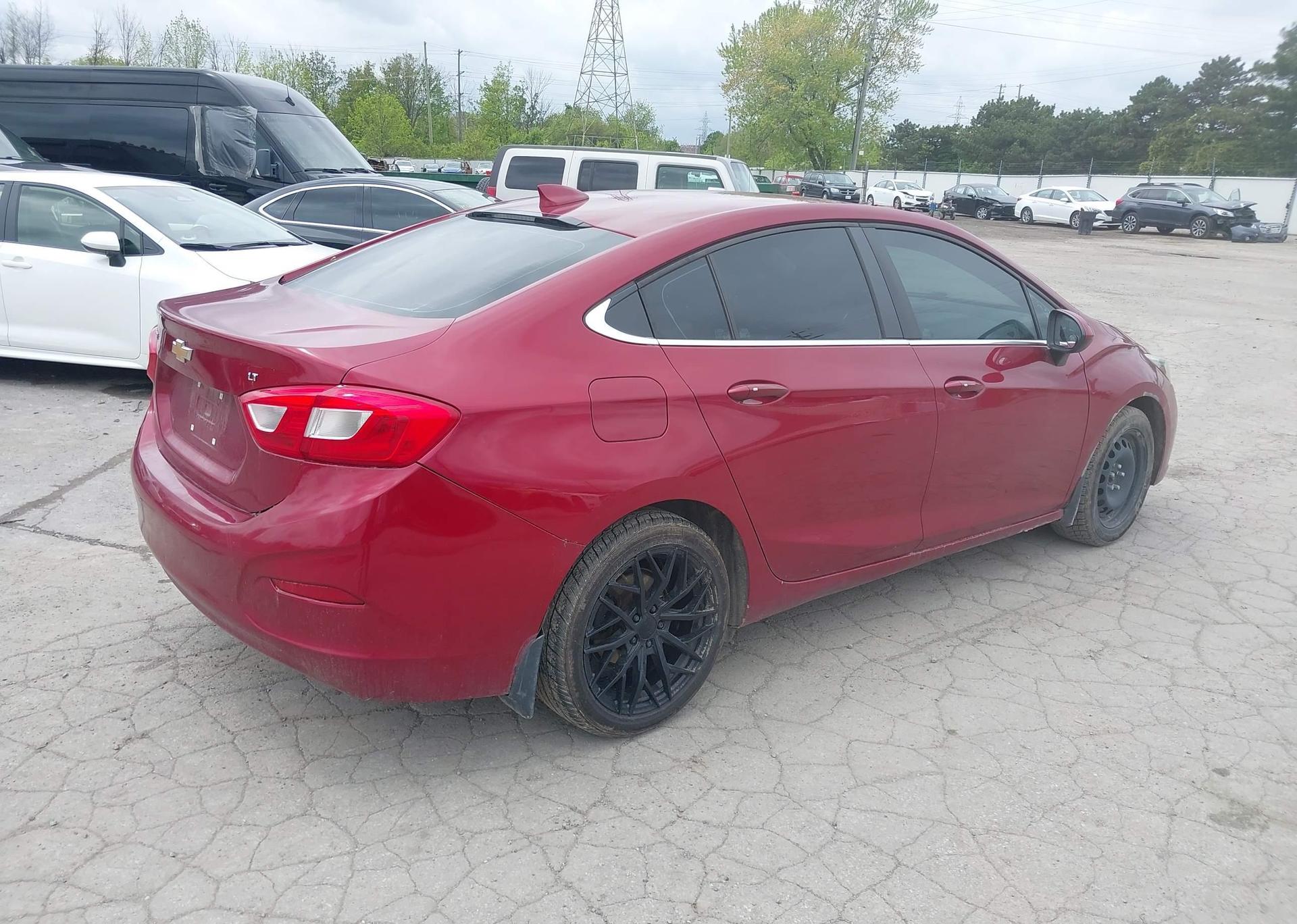 2017 CHEVROLET CRUZE LT