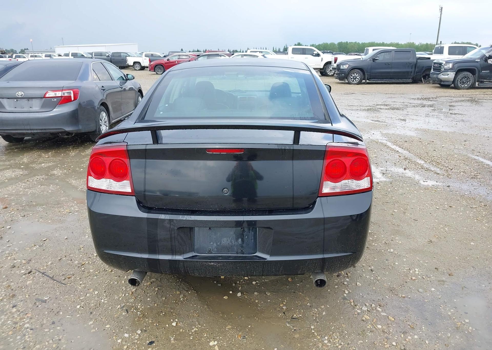 2010 DODGE CHARGER SXT