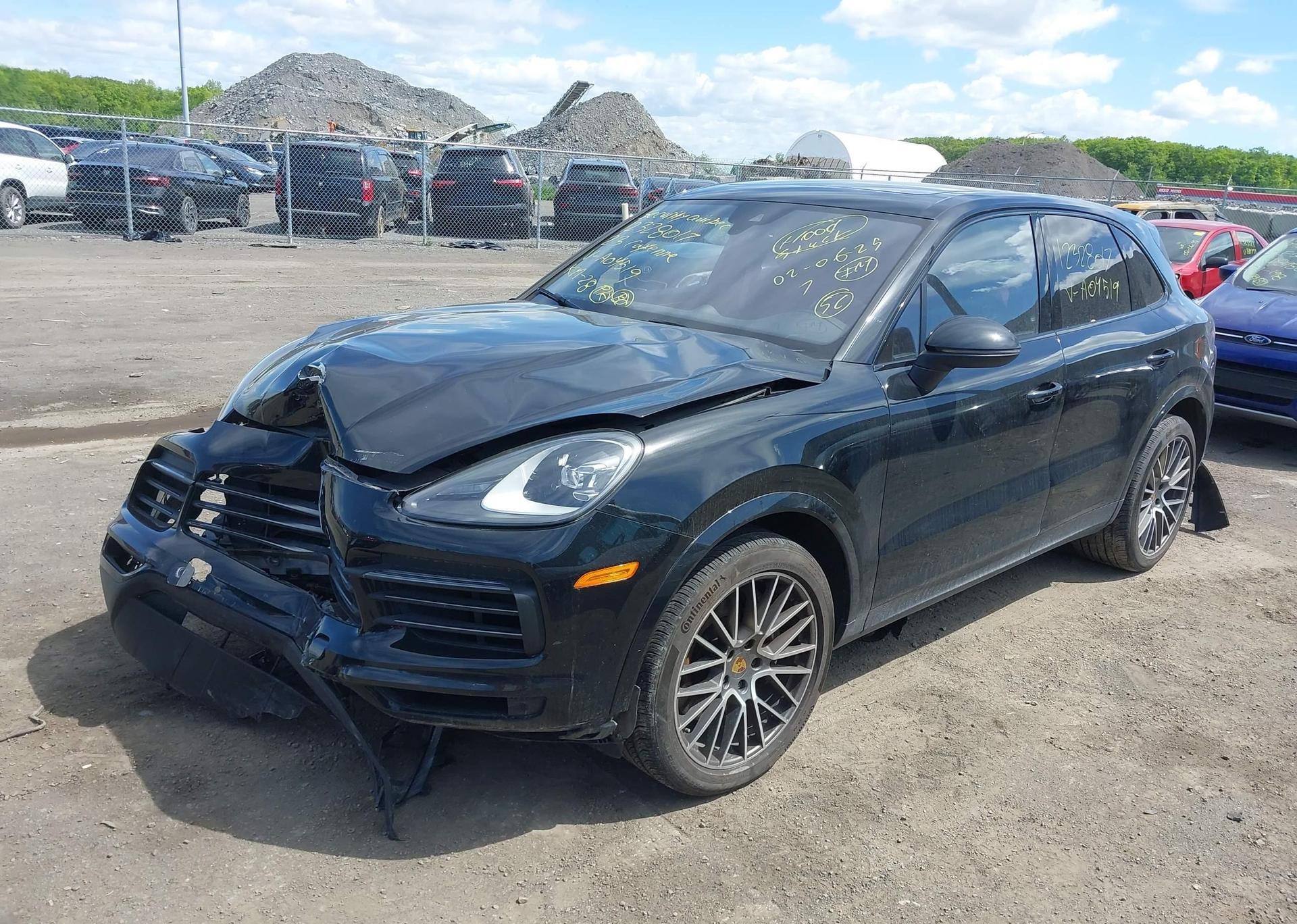 2023 PORSCHE CAYENNE PLATINUM EDITION