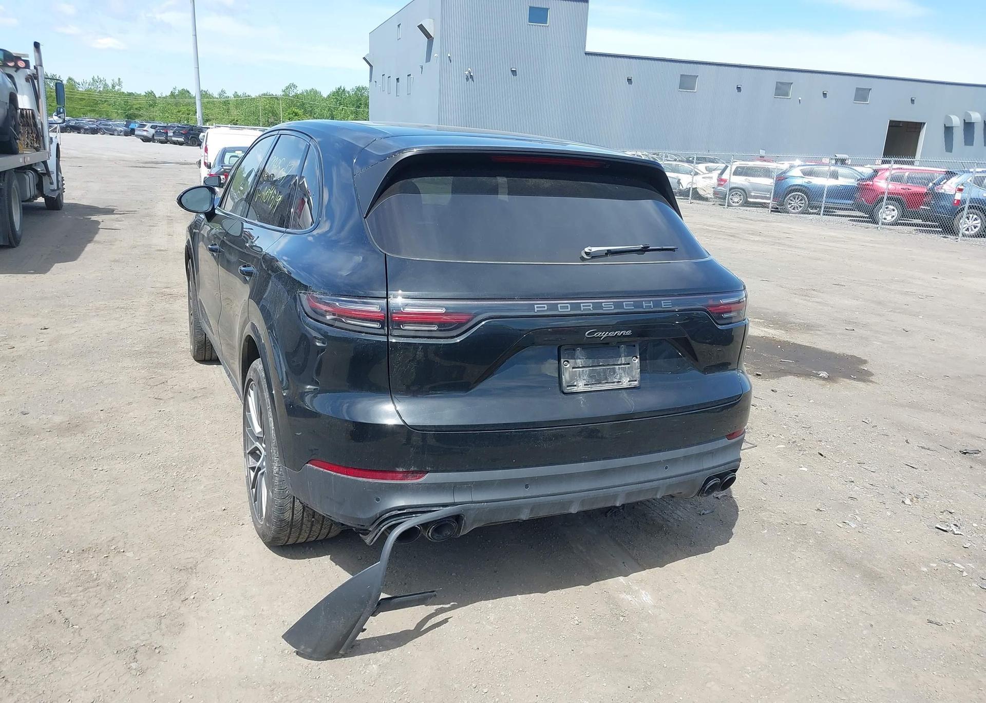 2023 PORSCHE CAYENNE PLATINUM EDITION