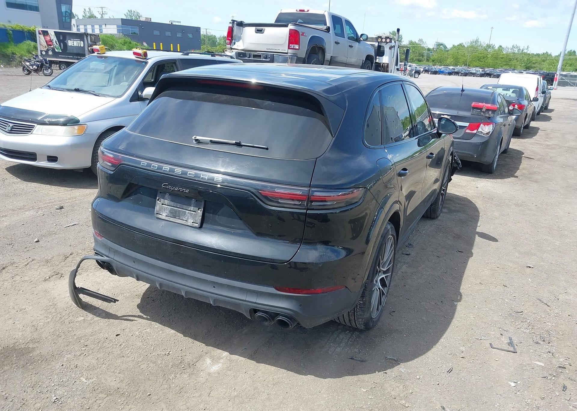 2023 PORSCHE CAYENNE PLATINUM EDITION