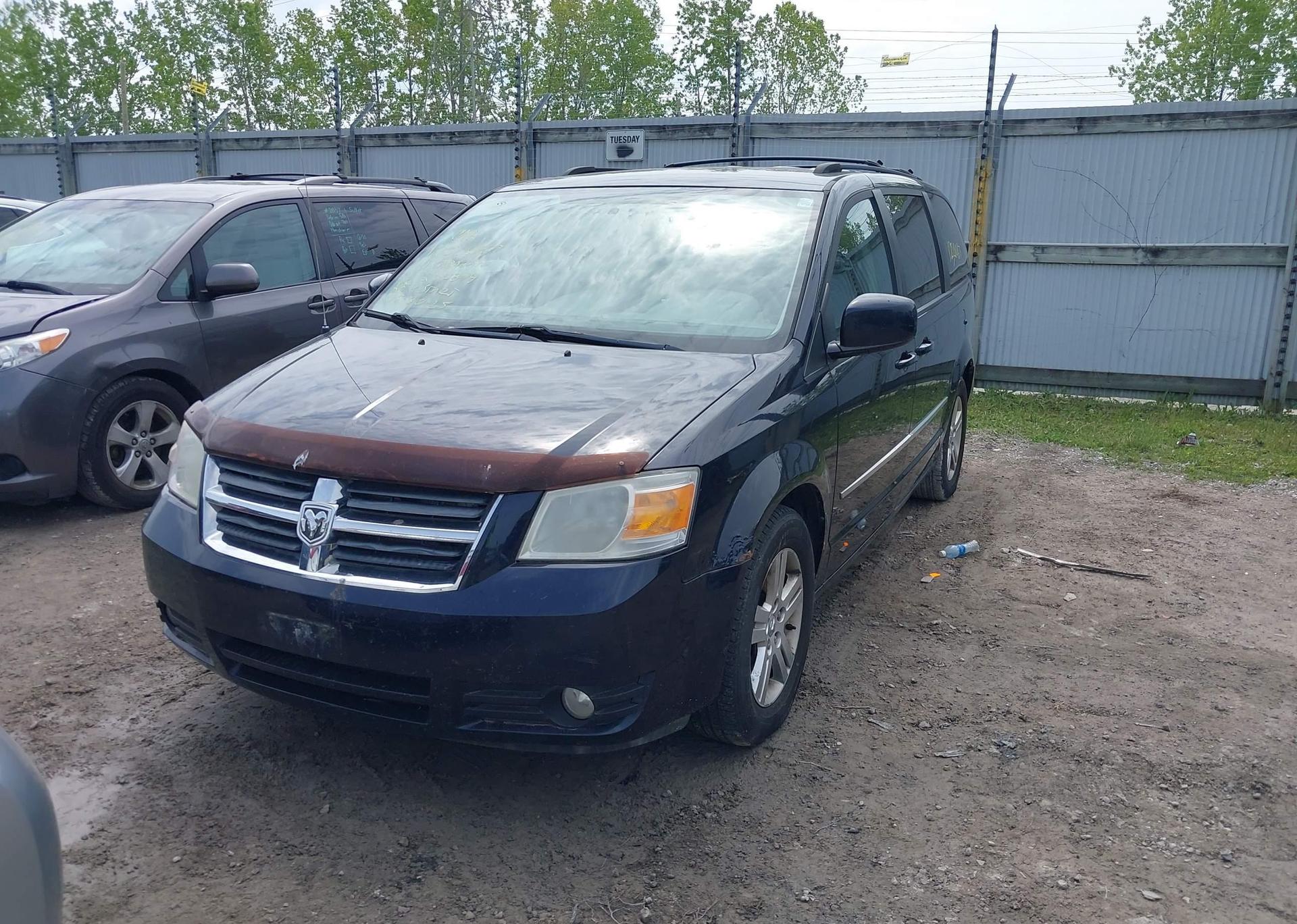 2010 DODGE GRAND CARAVAN SE