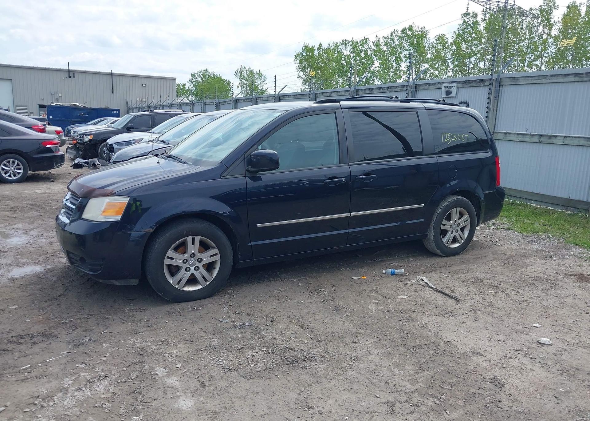 2010 DODGE GRAND CARAVAN SE