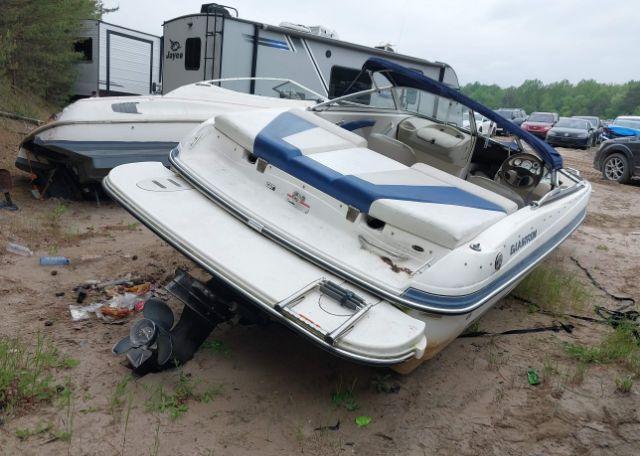 2007 GLASTRON semi outboard