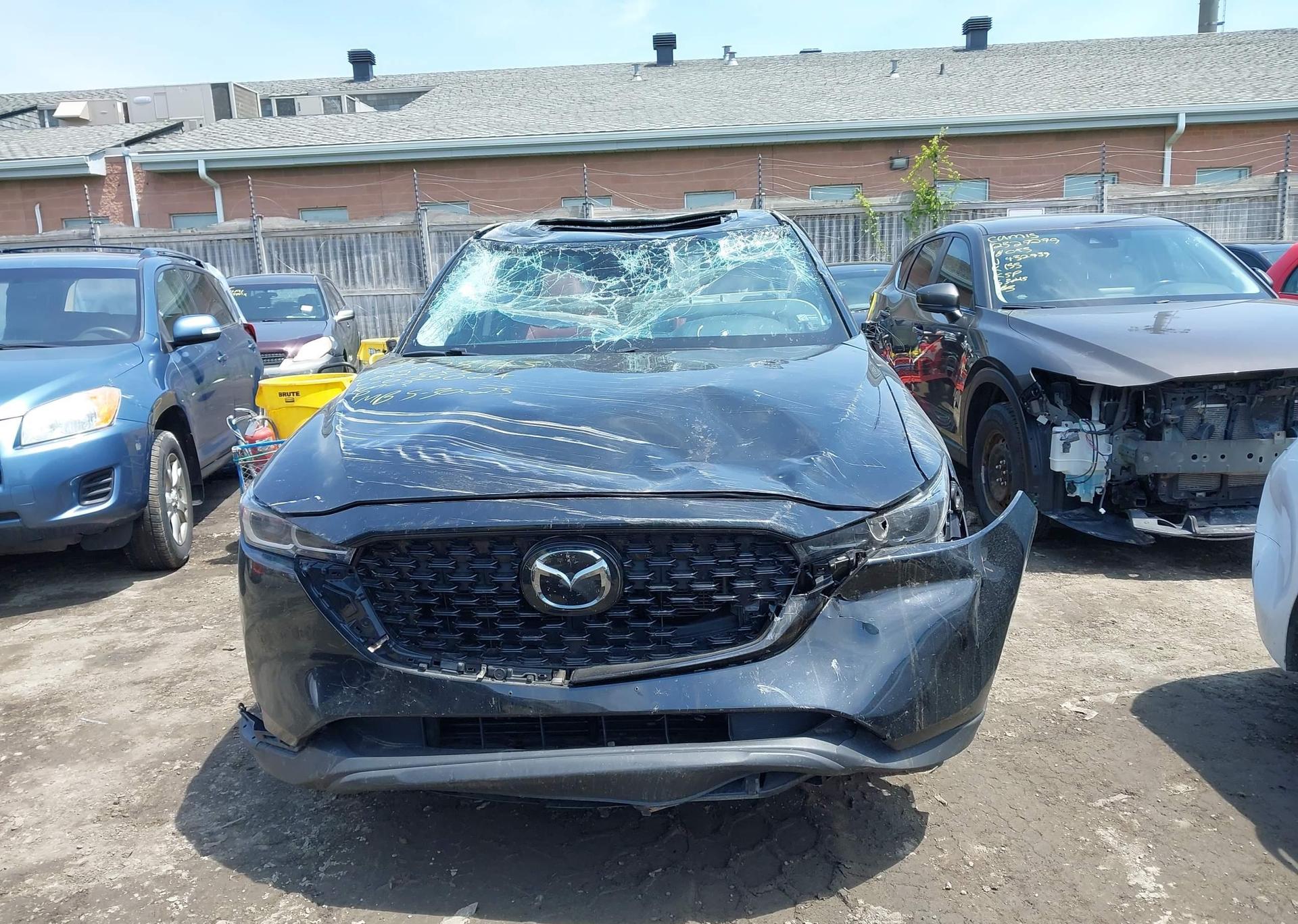 2022 MAZDA CX-5 GS