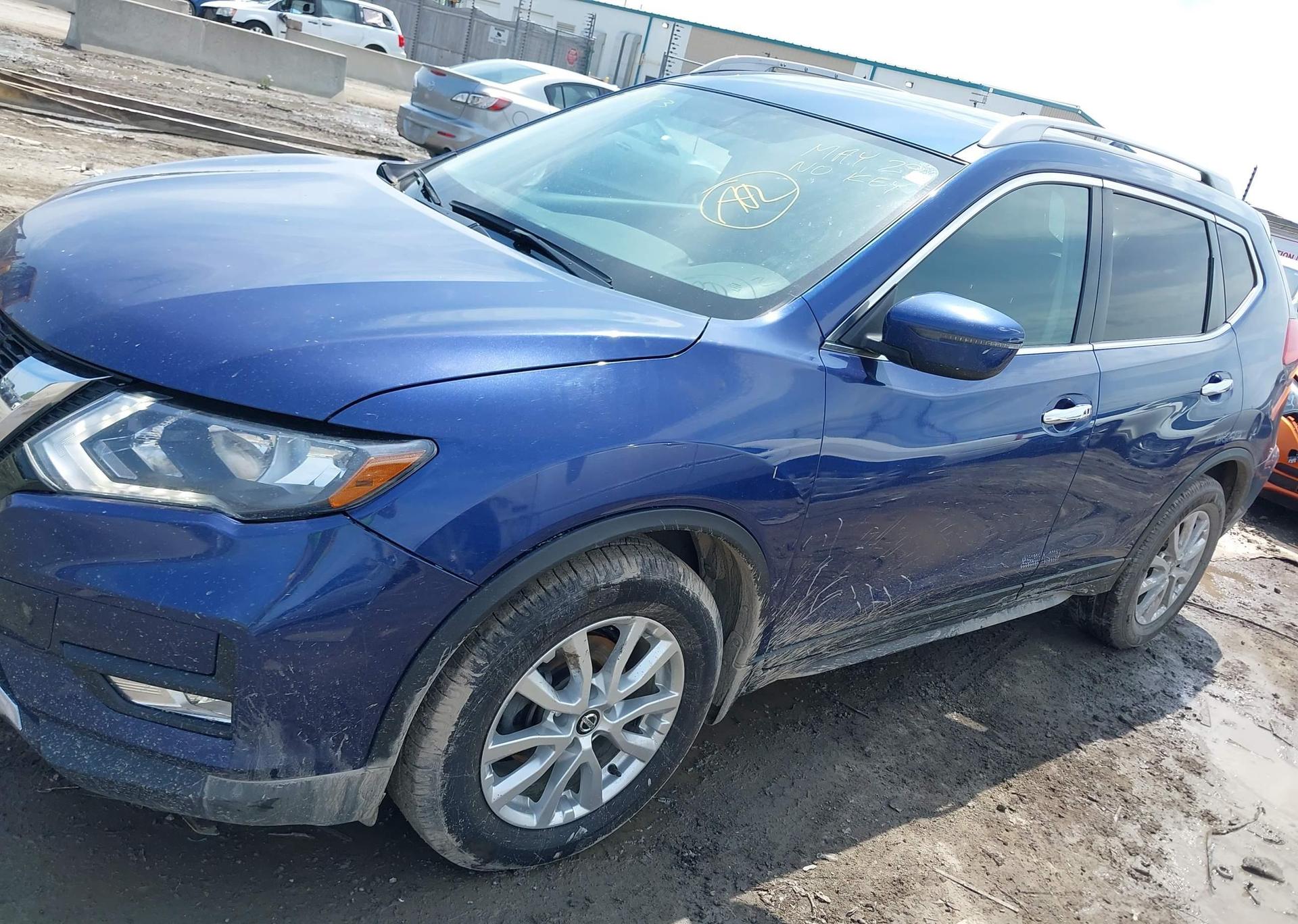 2017 NISSAN ROGUE S
