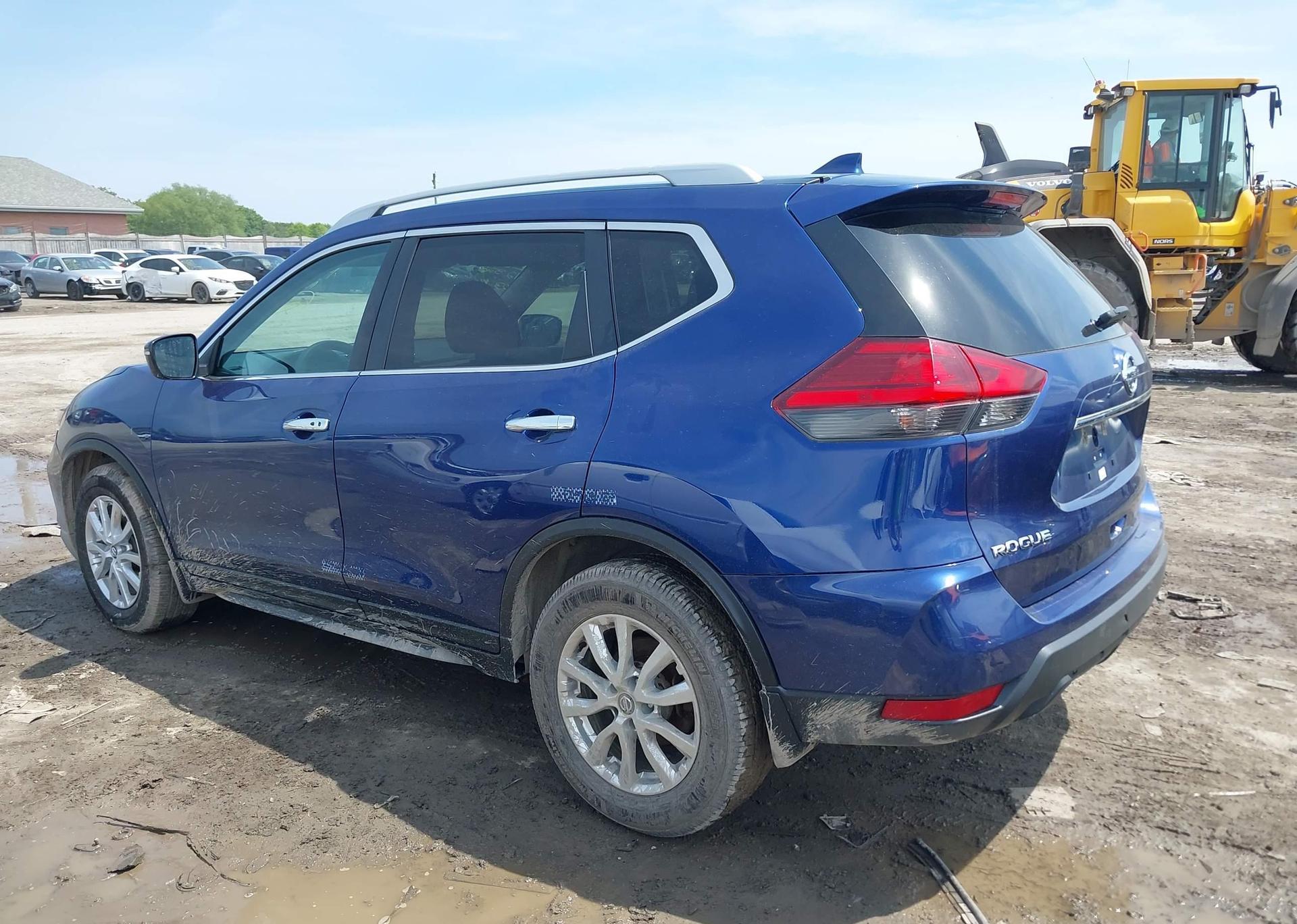 2017 NISSAN ROGUE S