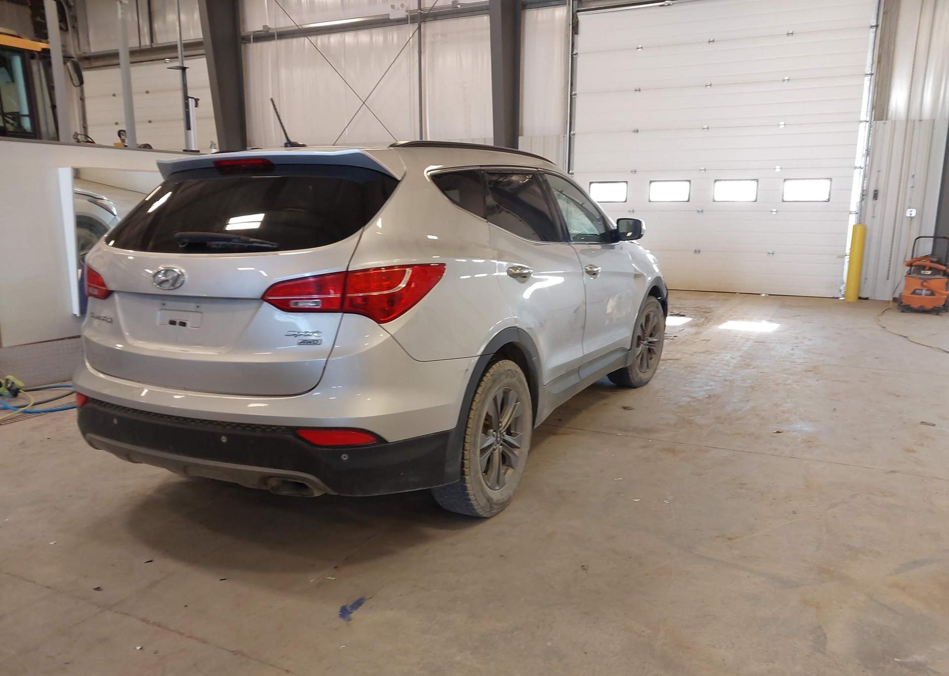 2016 HYUNDAI SANTA FE SPORT 2.4 PREMIUM