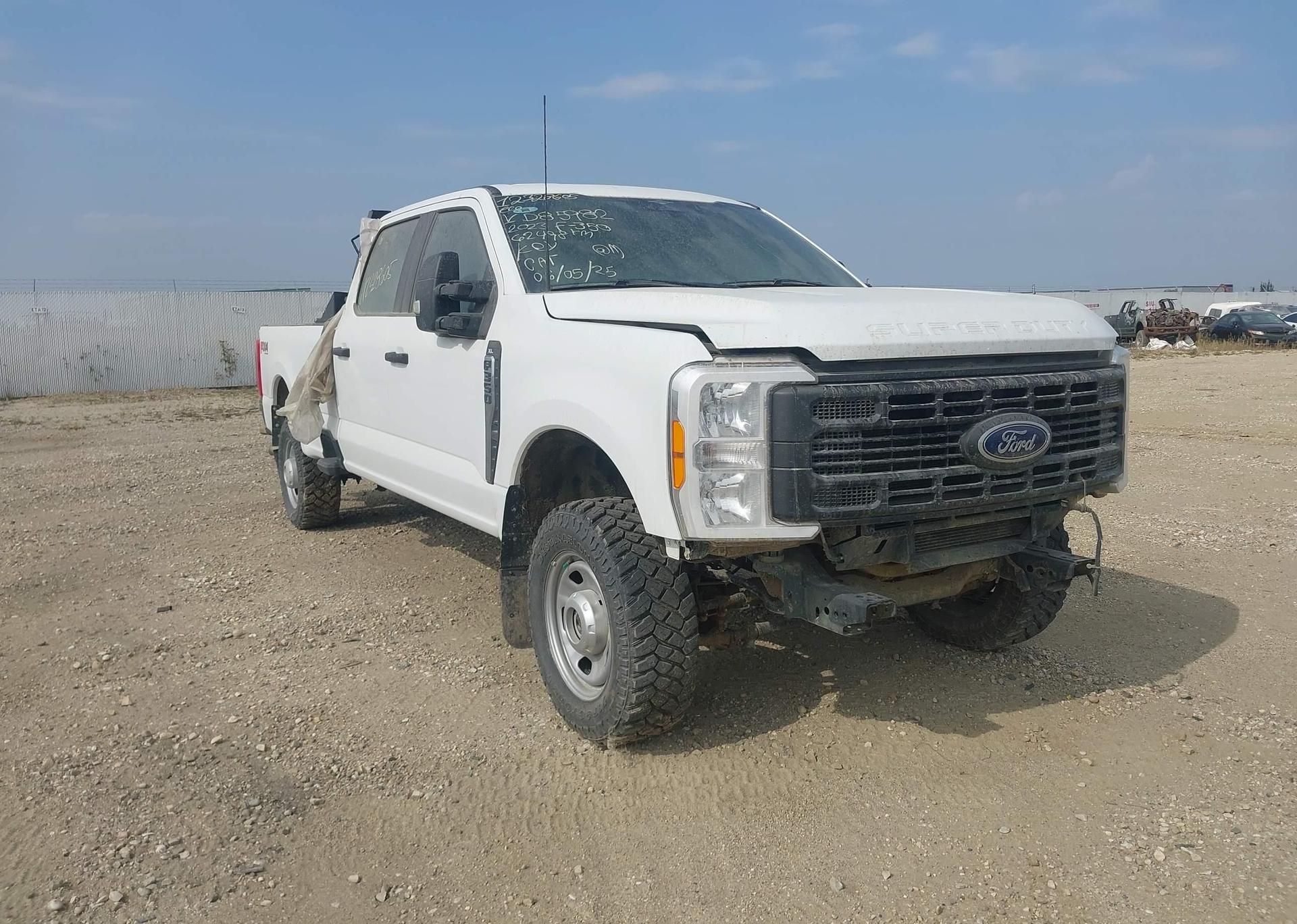 2023 FORD F-350 XL