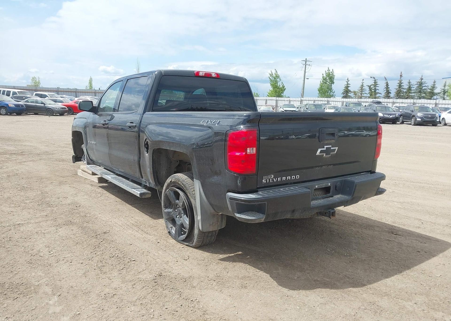 2018 CHEVROLET Silverado K1500 Custom