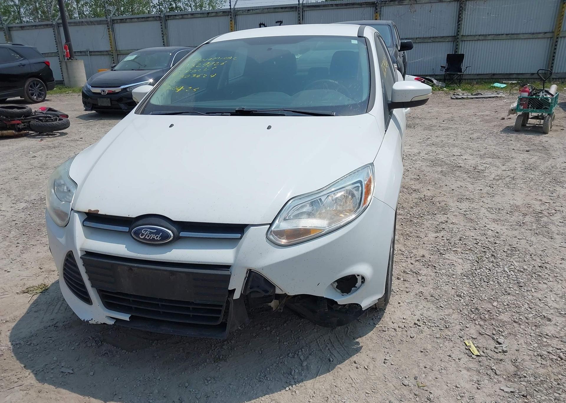 2013 FORD FOCUS SE