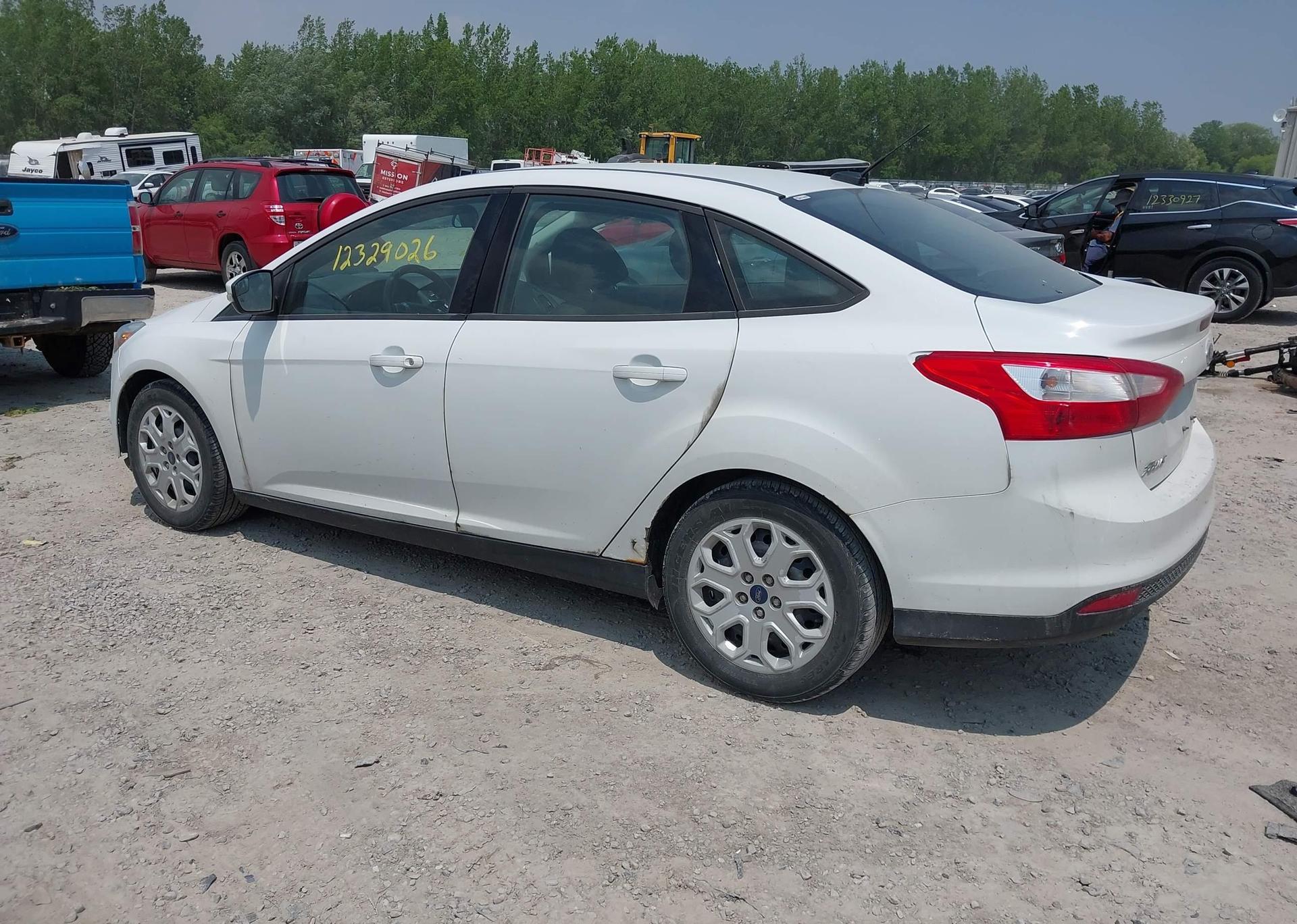 2013 FORD FOCUS SE