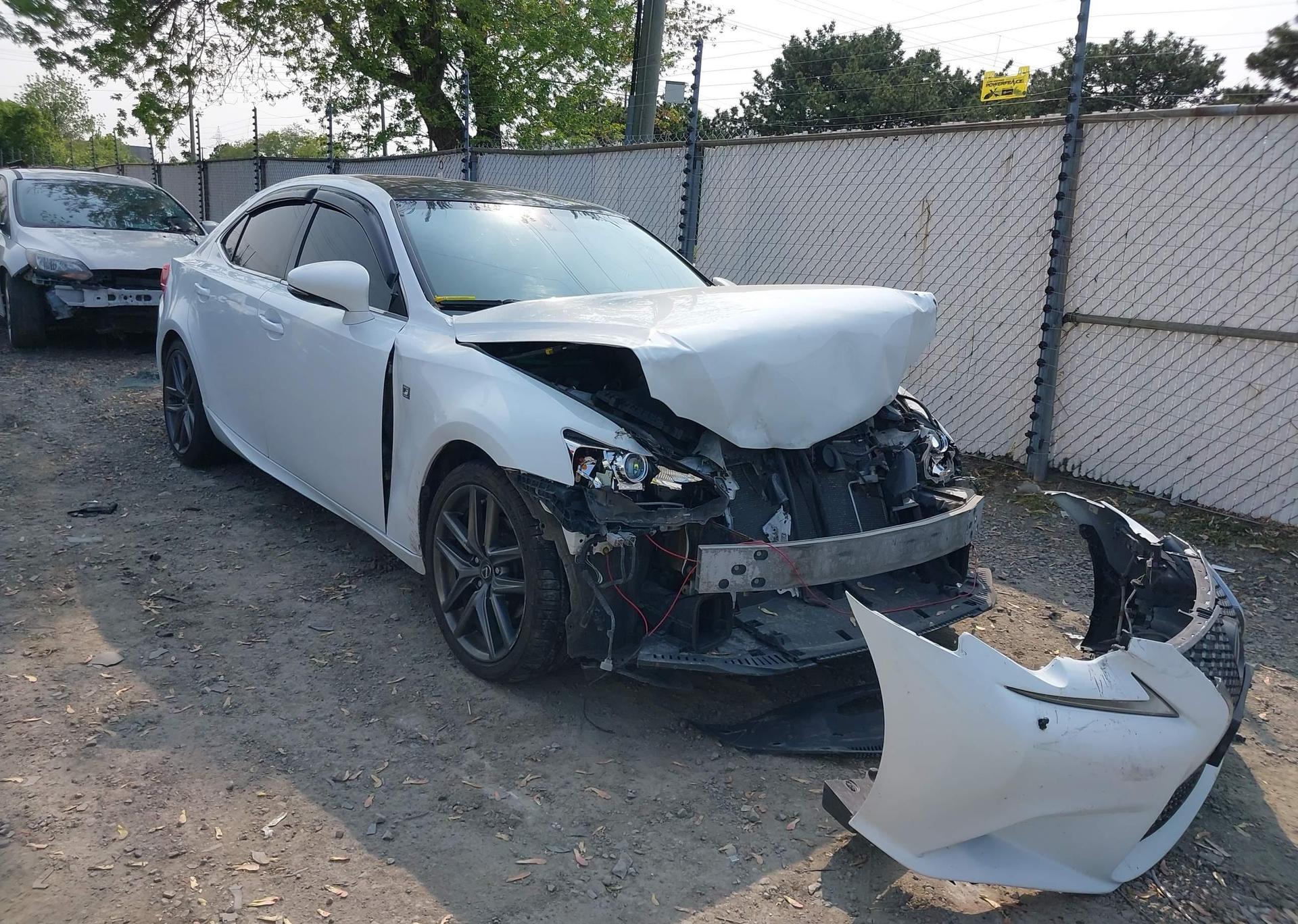 2015 LEXUS IS 250