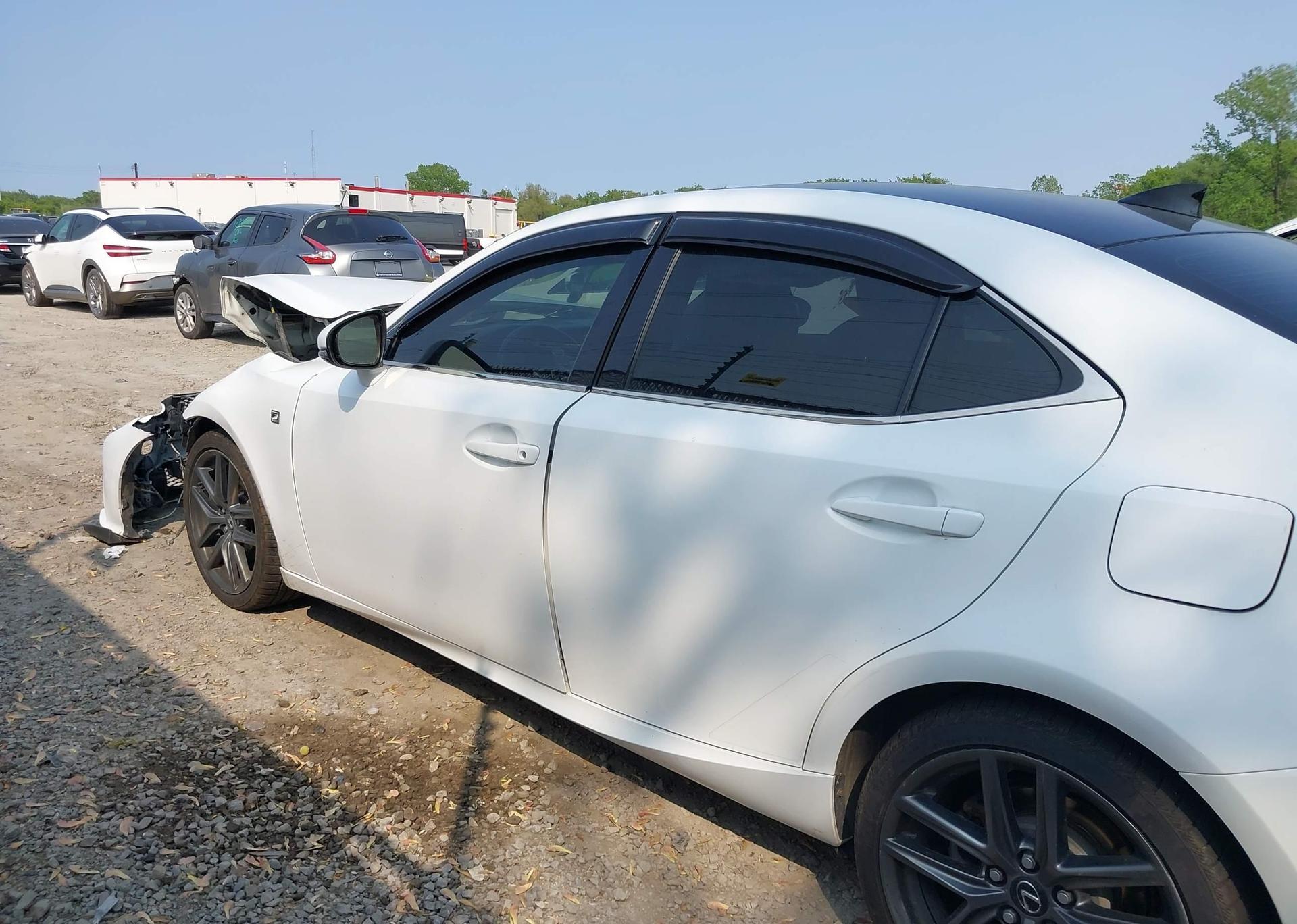 2015 LEXUS IS 250