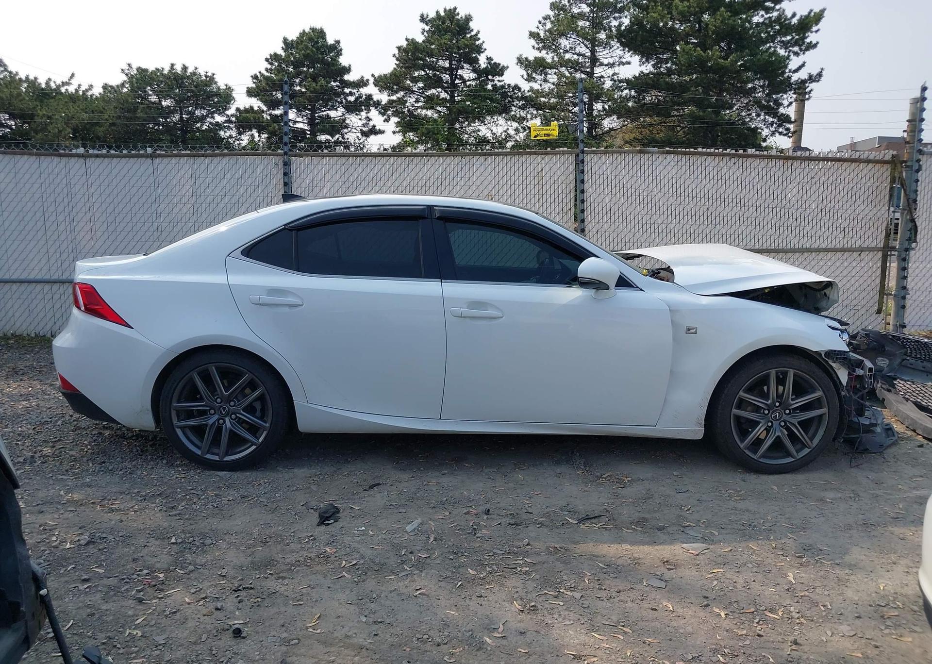 2015 LEXUS IS 250
