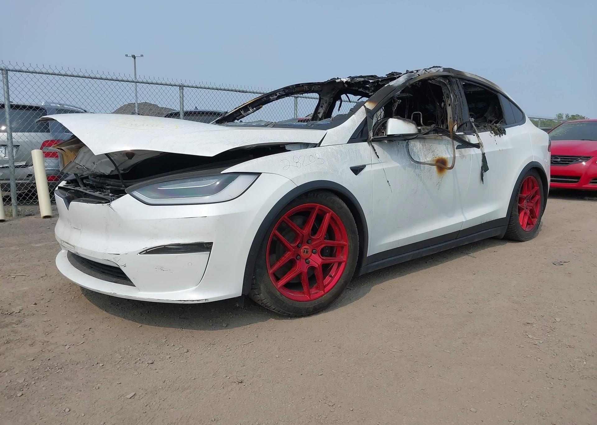 2023 TESLA MODEL X